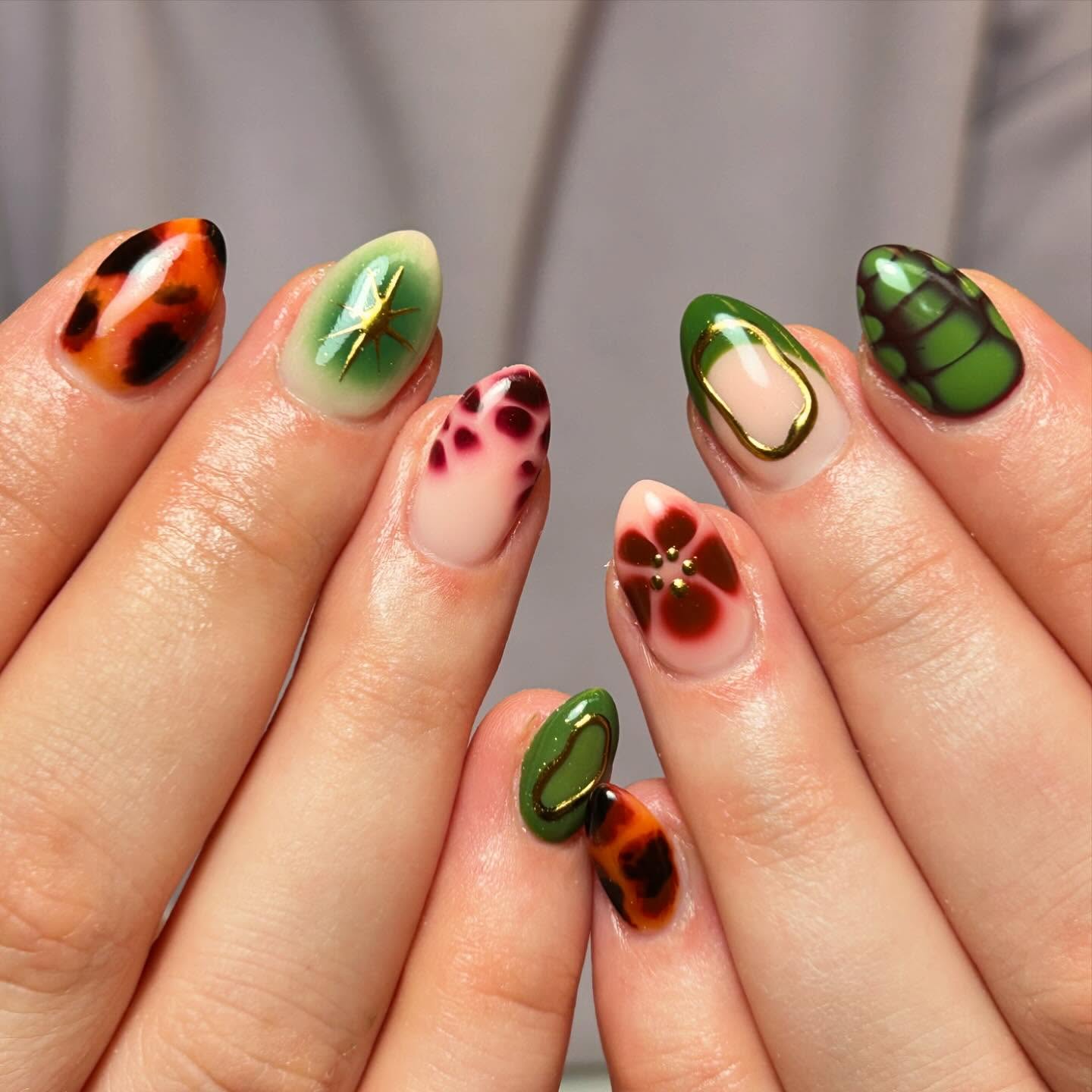 27 September Nails 2026 Trends You Must See 6 Autumnal Nature Inspired Mixed Media Almond Nails