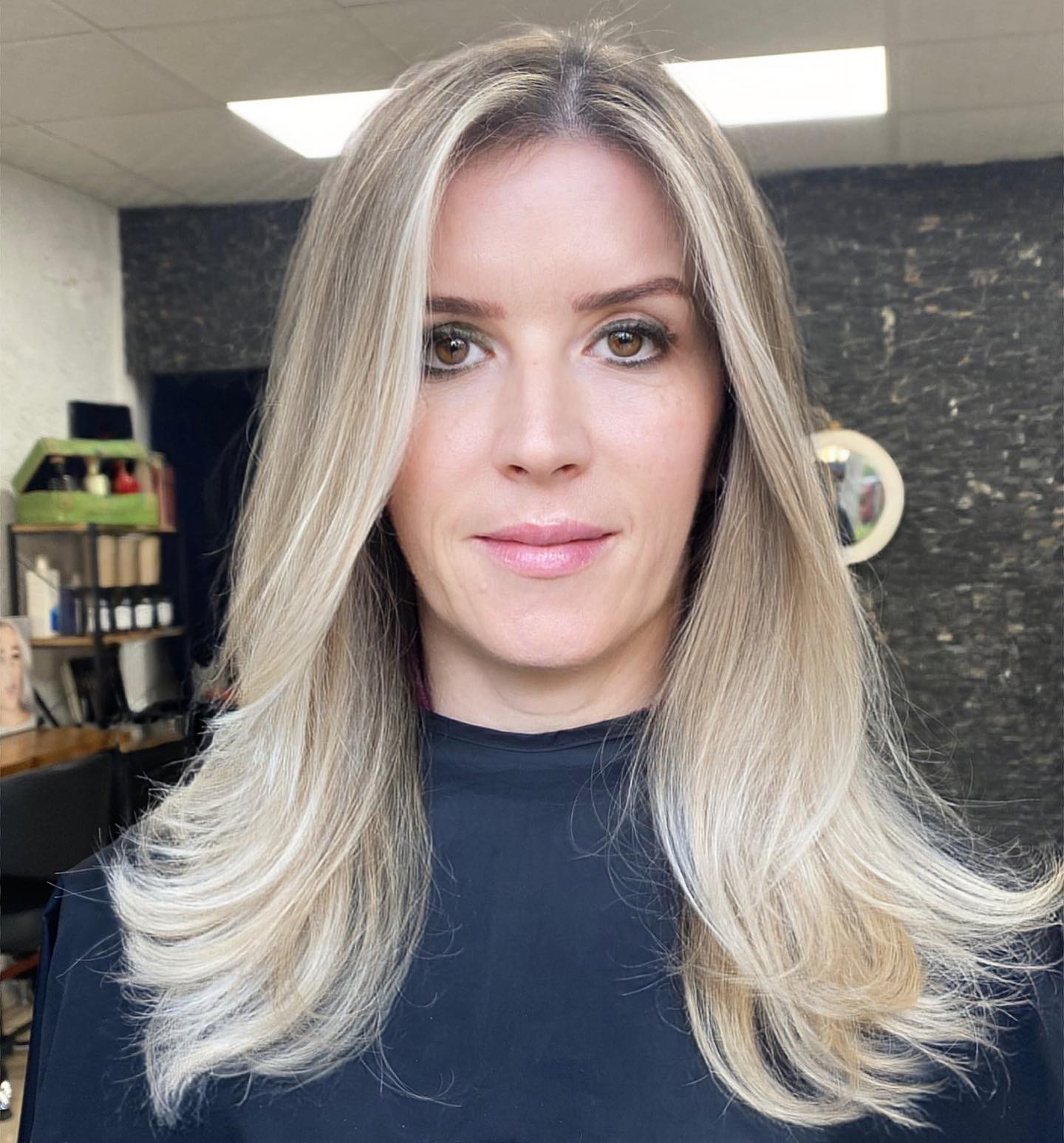 25 Fall Haircuts 2026 You Need To See Now 22 Beachy Blonde Layers With Subtle Face Framing
