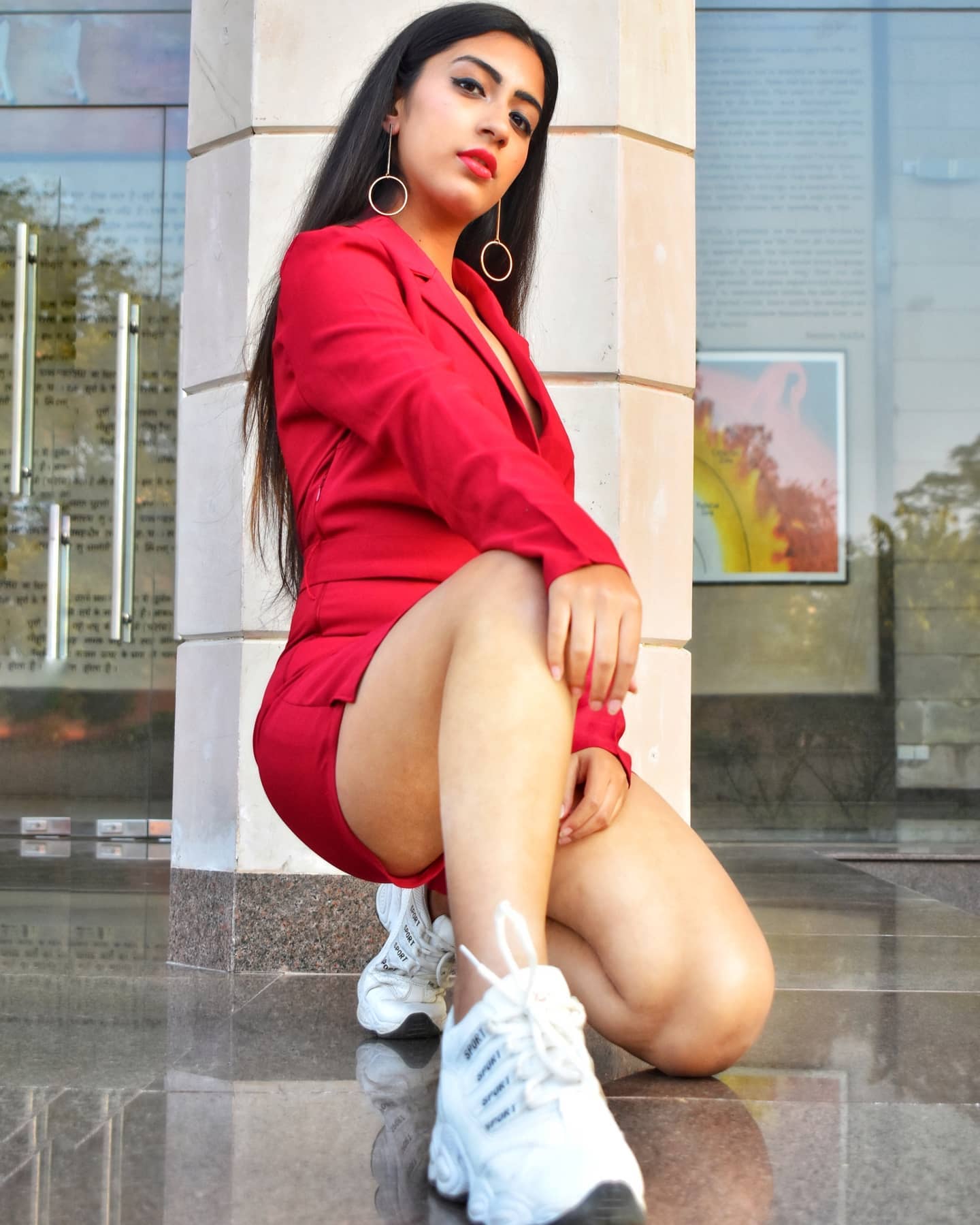 25 Fall Party Outfit Ideas You Need for 2026 22 Bold Red Blazer and Shorts Power Suit