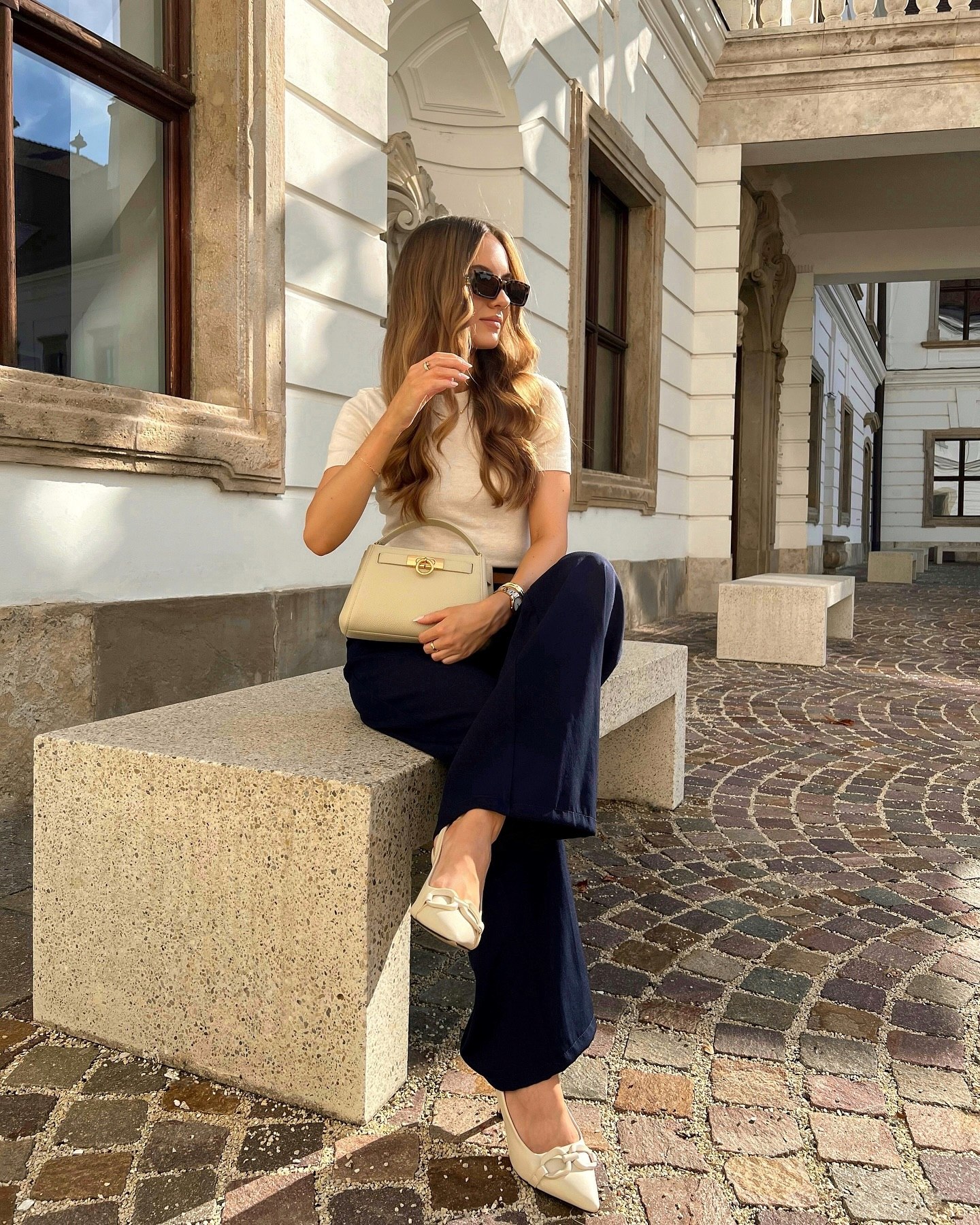 Chic Navy Wide Leg Pants And Cream Knit Set