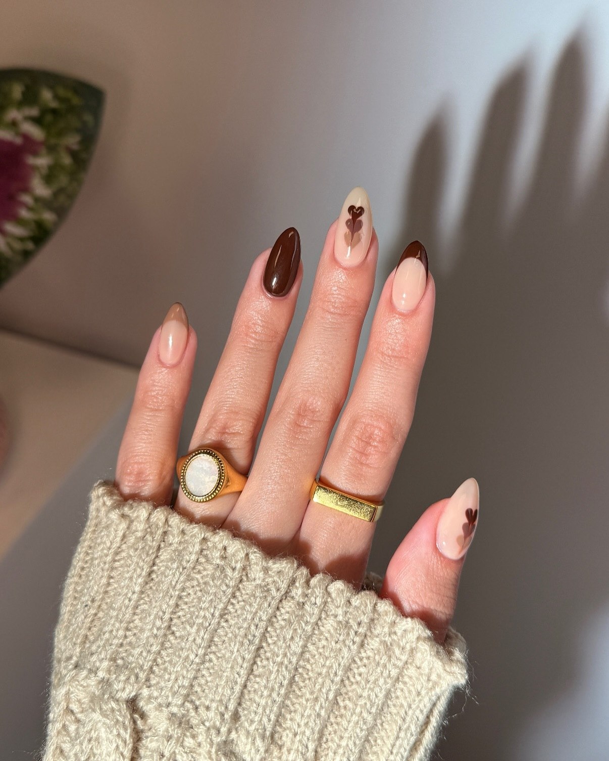 Chocolate Aura French Tip With Tiny Hearts