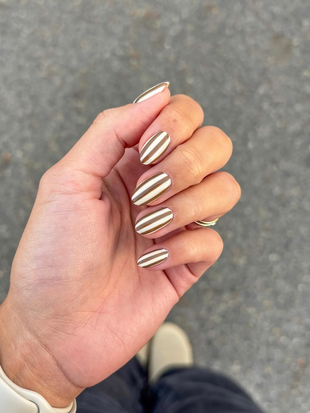 25 Fall Nail Ideas You Need to Try in 2026 9 Chocolate Swirl Almond Glossy Nails