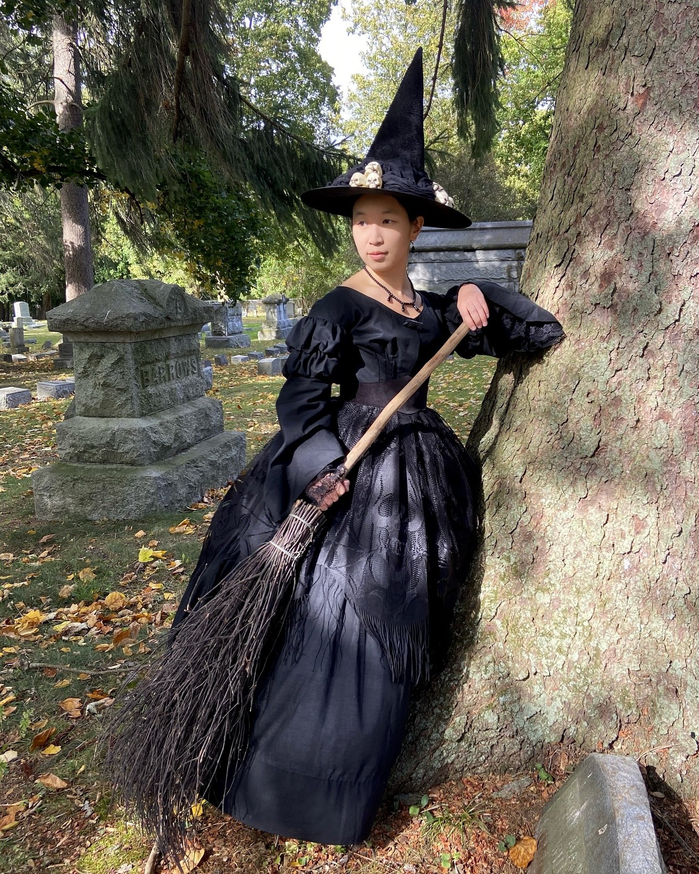 25 Witchy Outfit Ideas for 2026 27 Classic Witch Costume With Elegant Black Gown