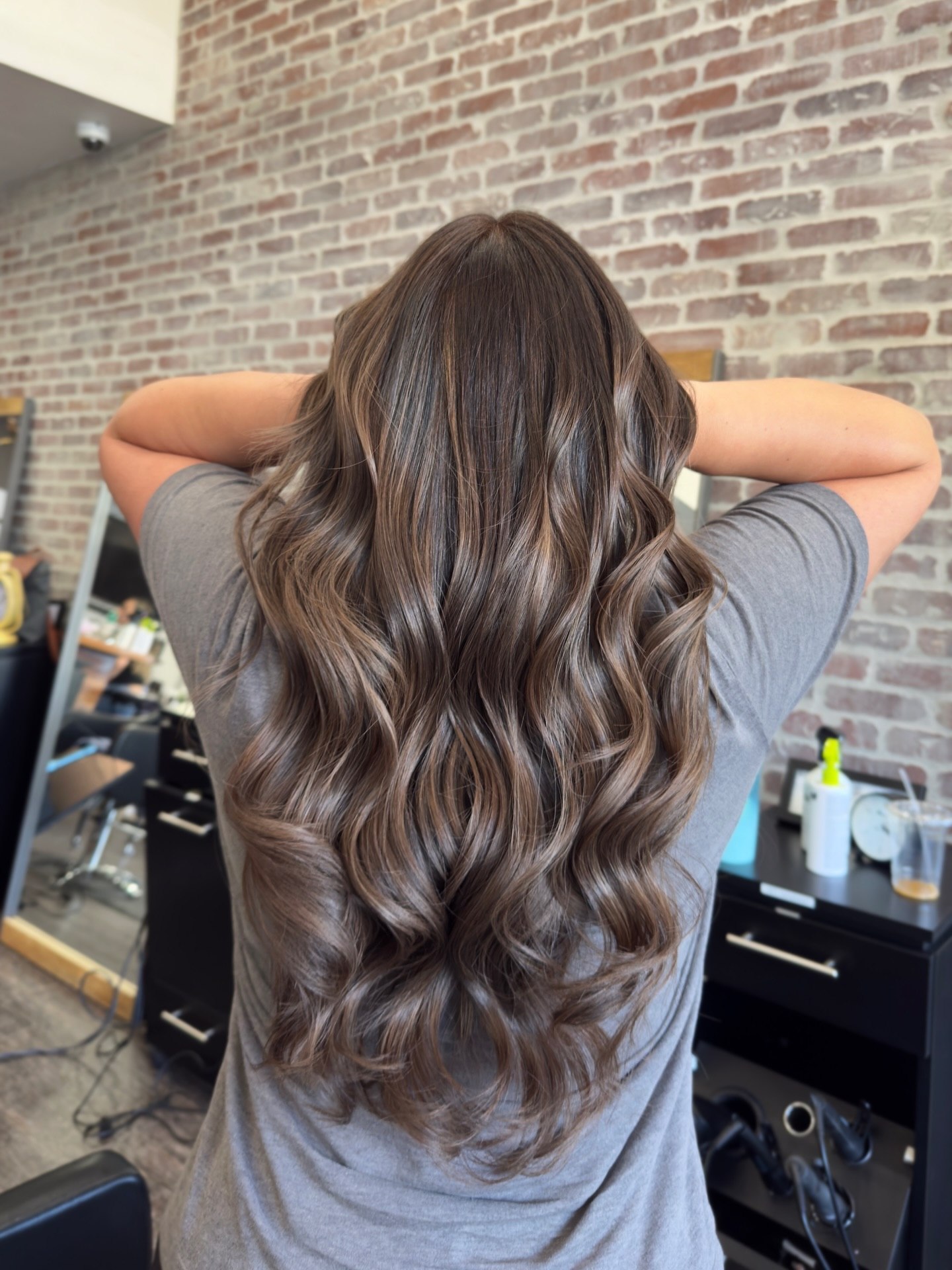 27 Stunning Fall Hair Colors for Brunettes 2026 6 Coffee Glaze Brunette With Beige Highlights