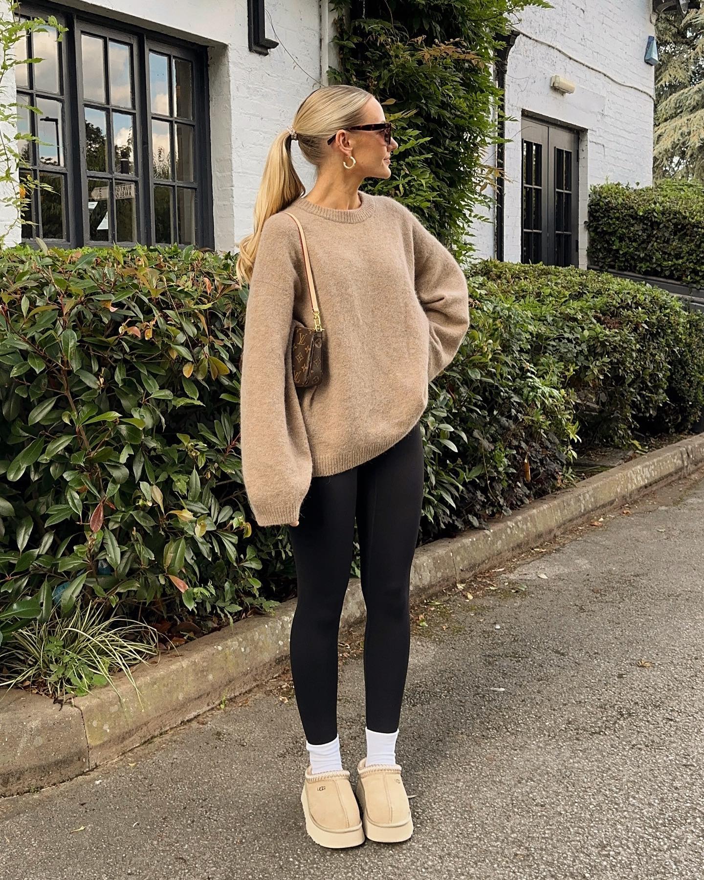 27 Leggings Outfits for 2026 You Need to See Now 3 Cozy Chic: Oversized Sweater and Leggings