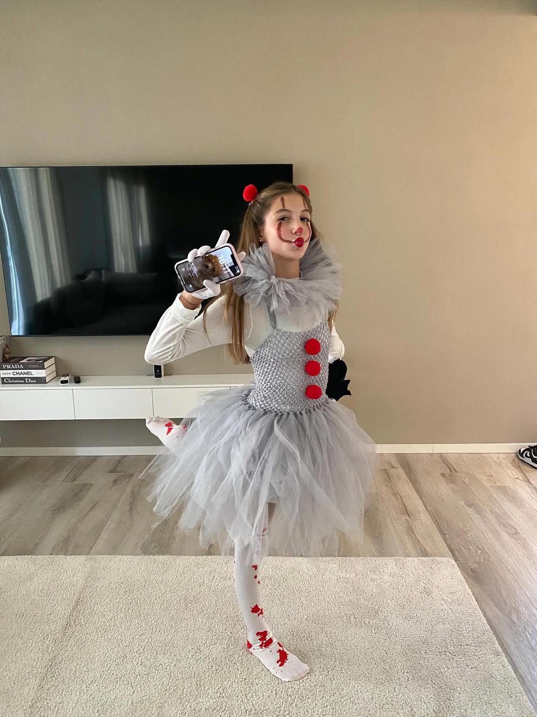 25 Hilarious Halloween Costumes for 2026 You Can’t Miss 6 Creepy Clown Tutu Halloween Costume