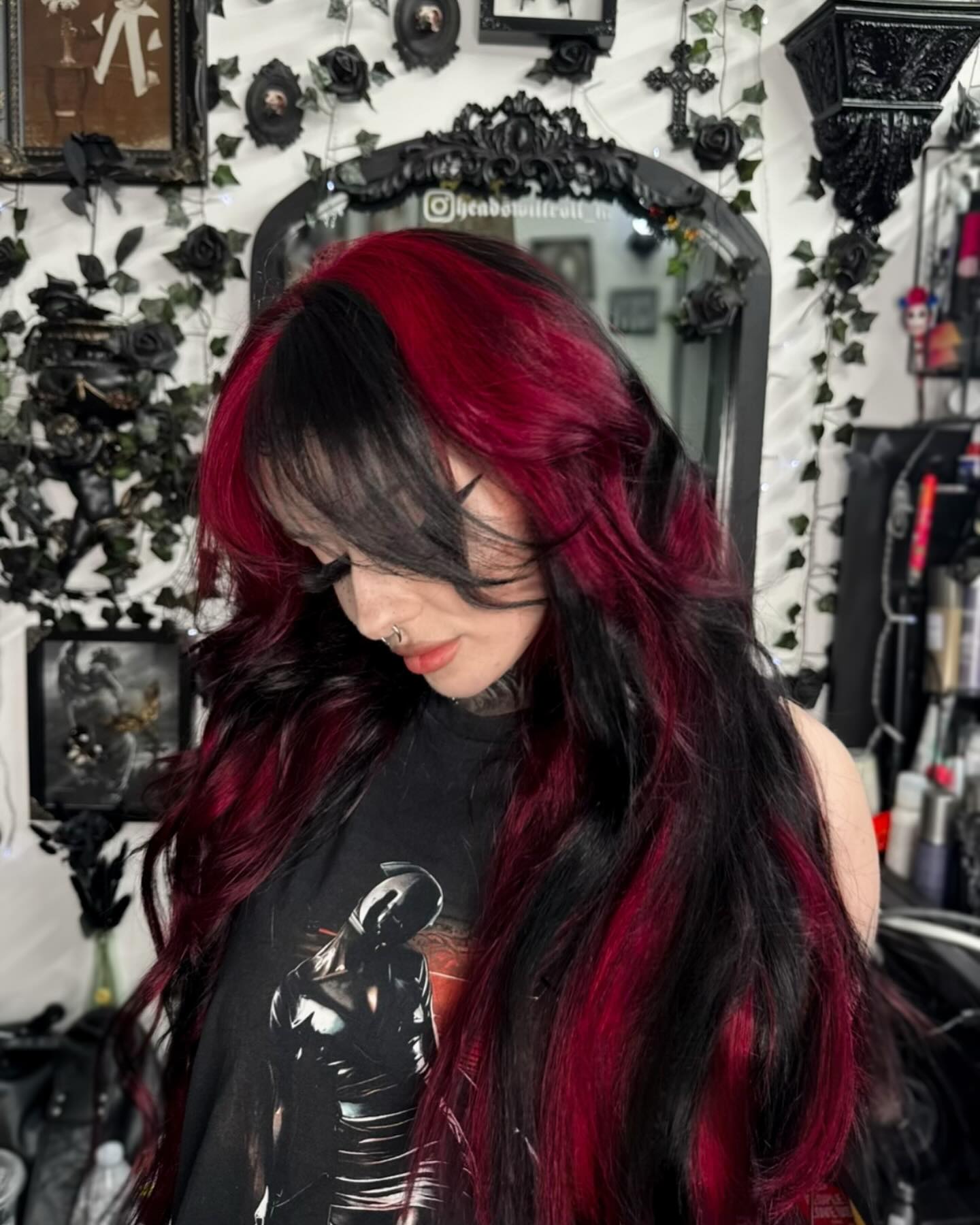 Crimson Streaks Chunky Dark Espresso Waves