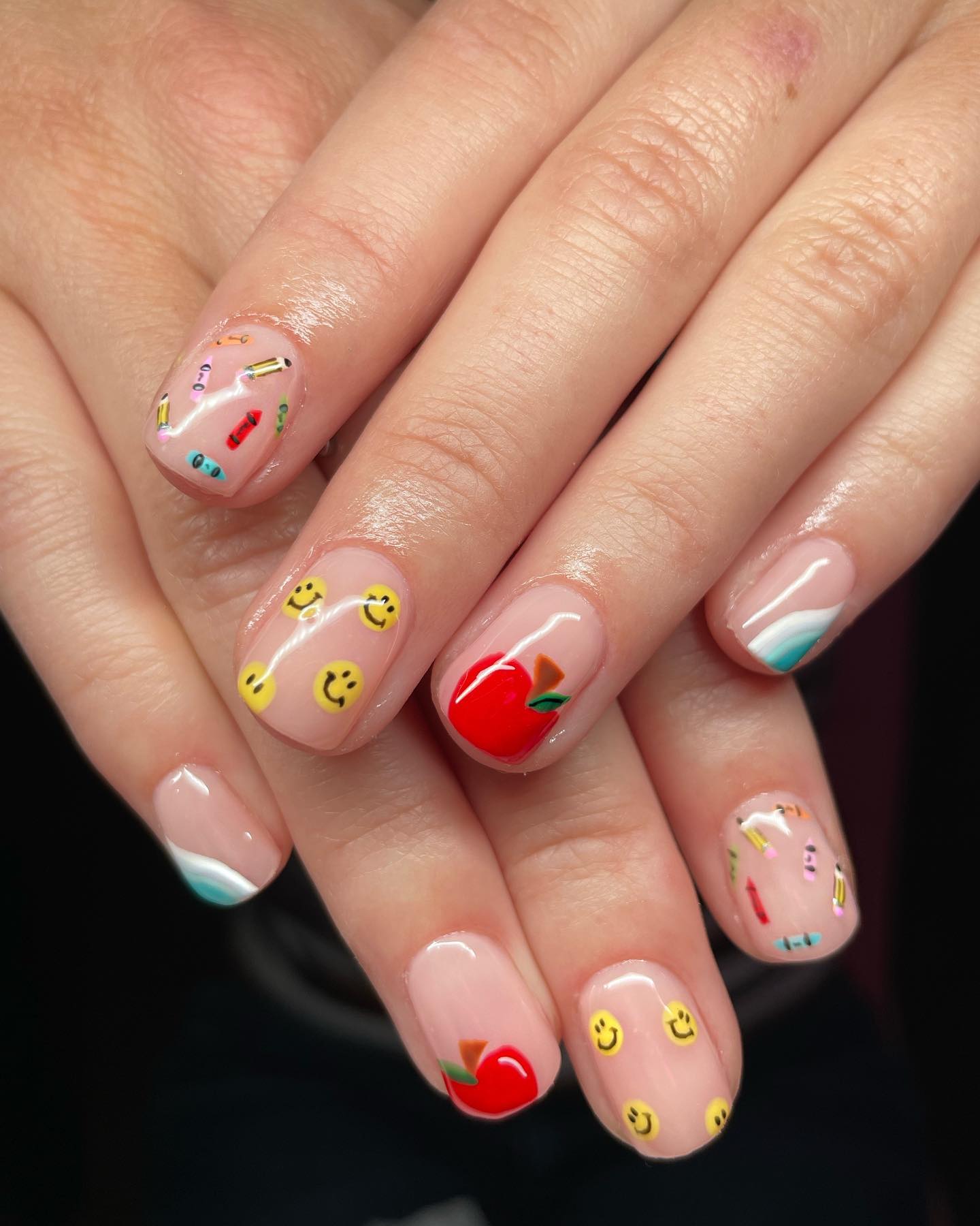 27 Back to School Nail Ideas for Teens 2026 17 Cute Back To School Nail Art Minis