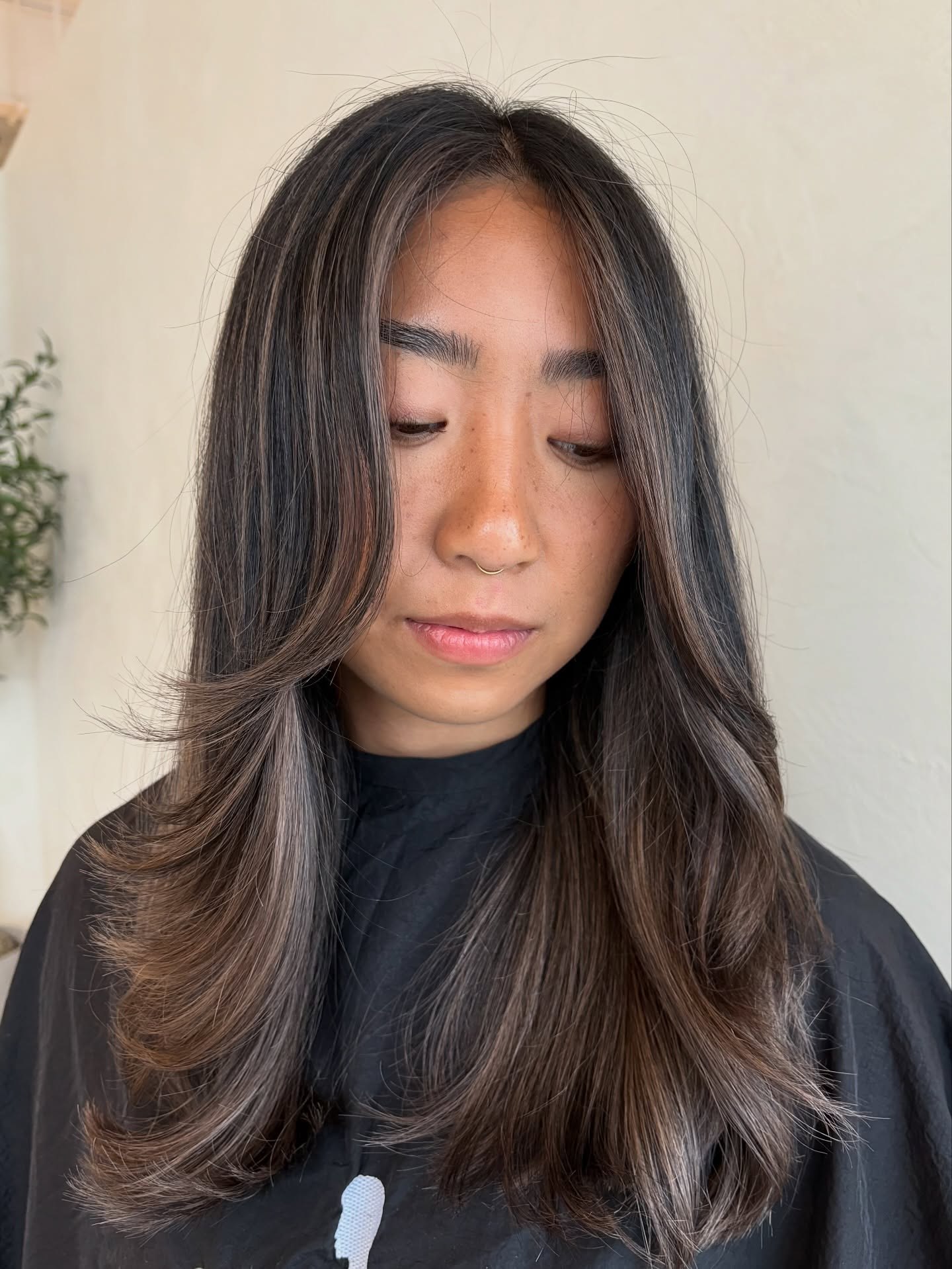 27 Stunning Fall Hair Colors for Brunettes 2026 10 Deep Brunette With Ash Blonde Money Piece