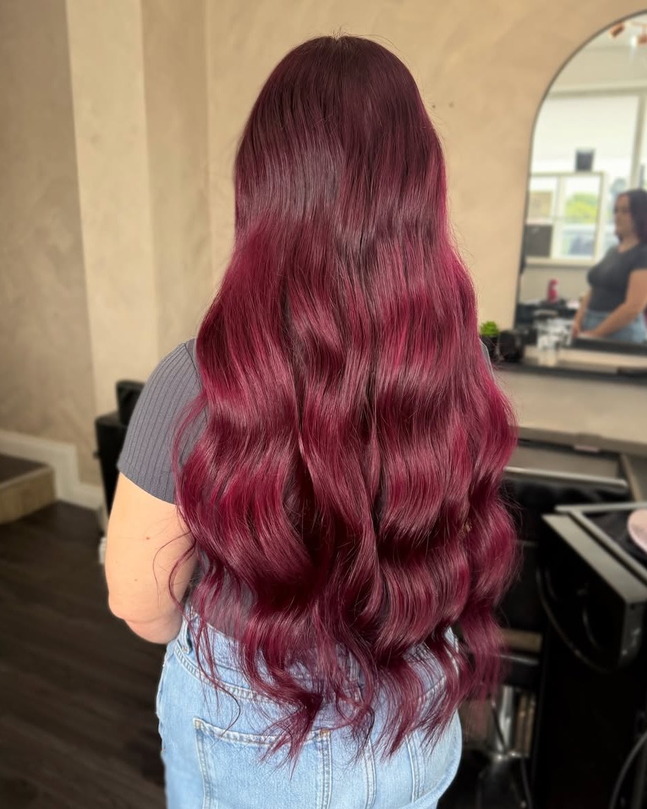 25 Cherry Cola Hair Colors Taking Over 2026 18 Deep Cherry Cola Waves With Subtle Red Highlights
