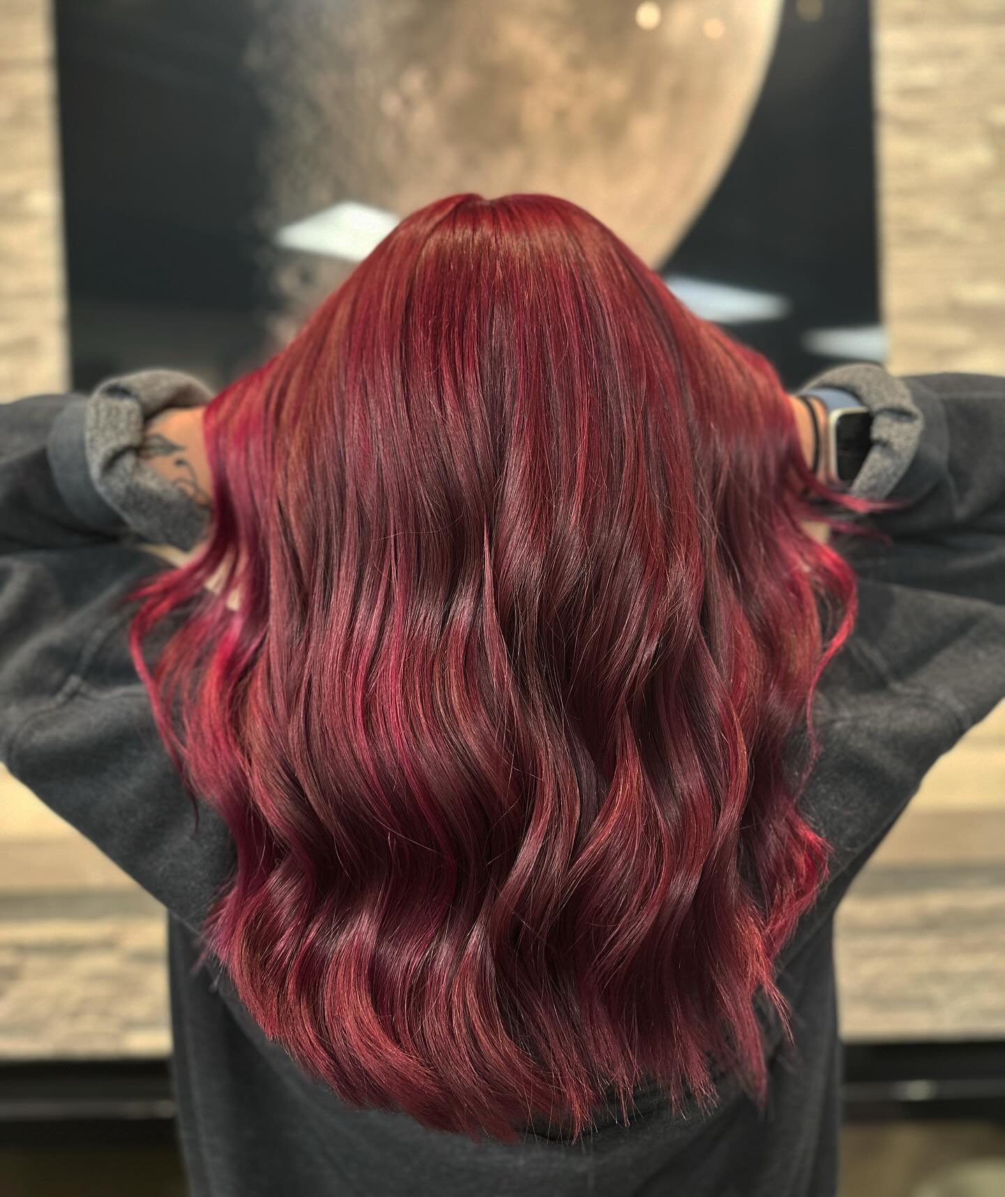 25 Cherry Cola Hair Colors Taking Over 2026 24 Deep Cherry Cola Waves With Subtle Red Highlights