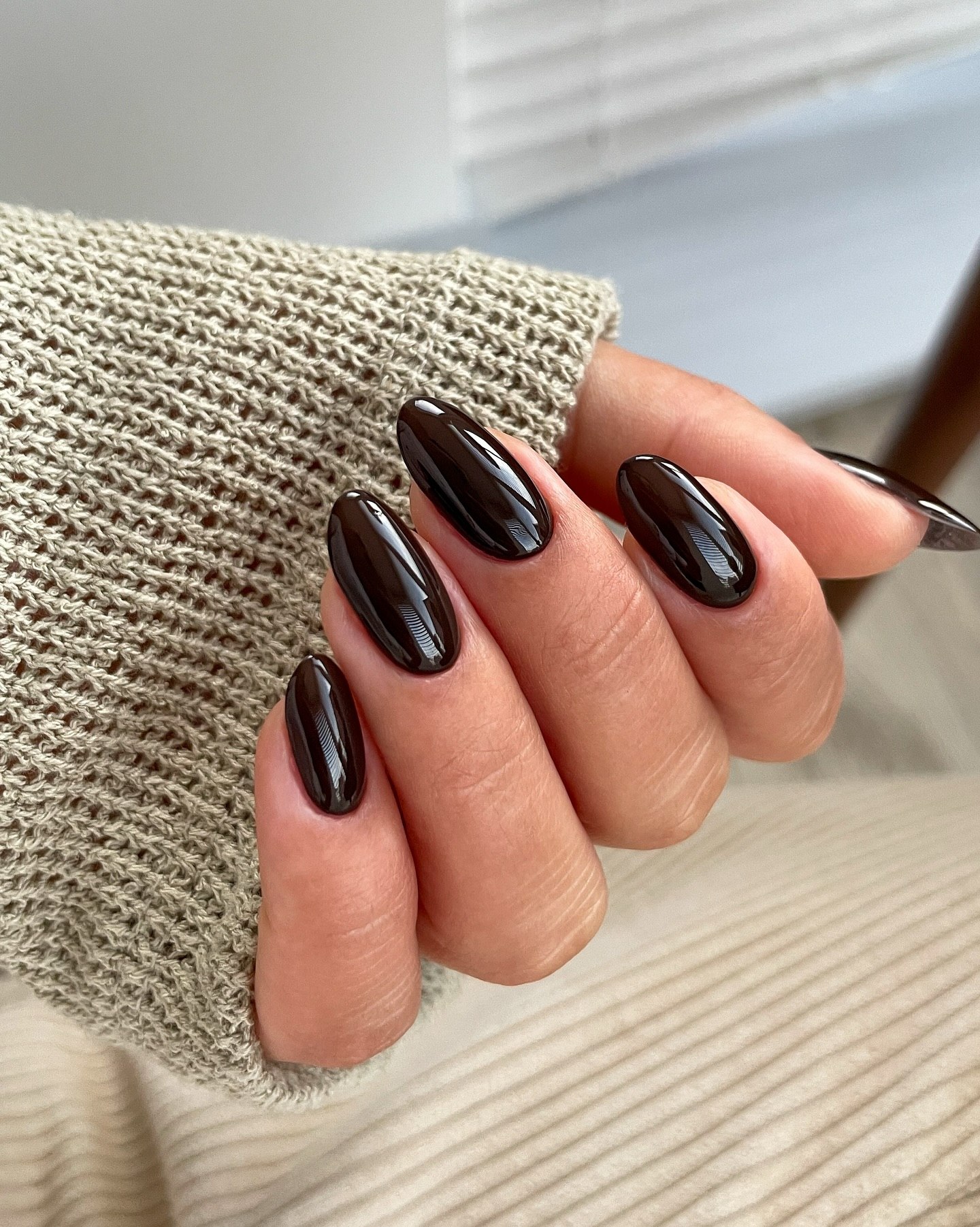 Deep Espresso High Gloss Oval Nails