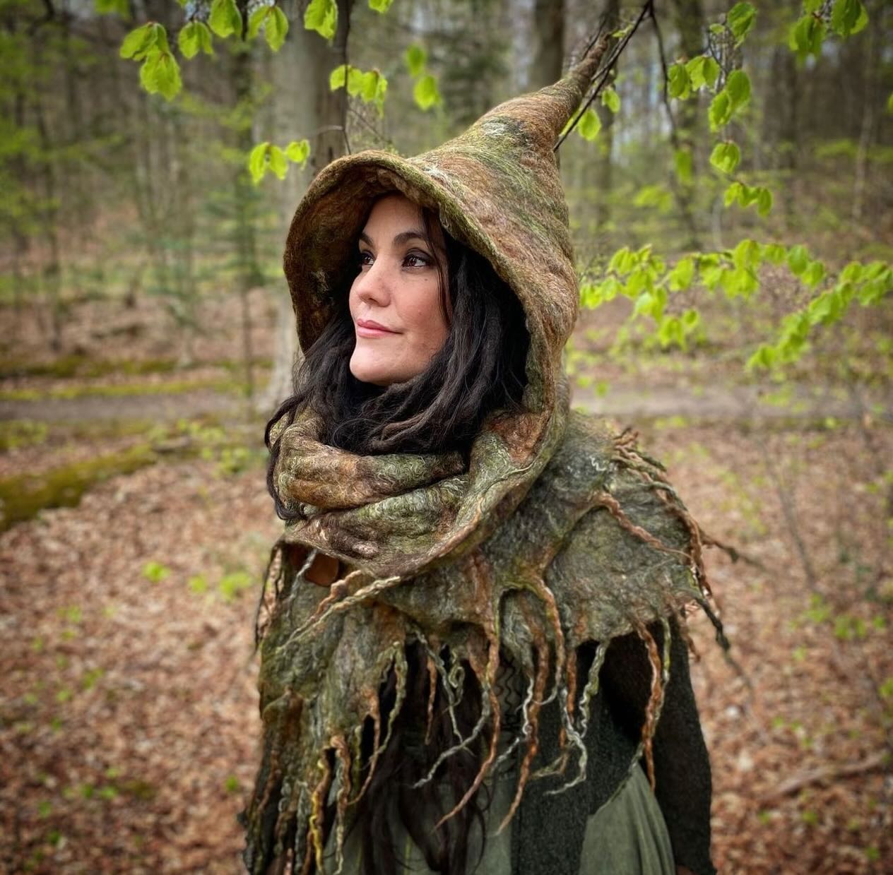 25 Witchy Outfit Ideas for 2026 8 Enchanted Forest Witchy Ensemble