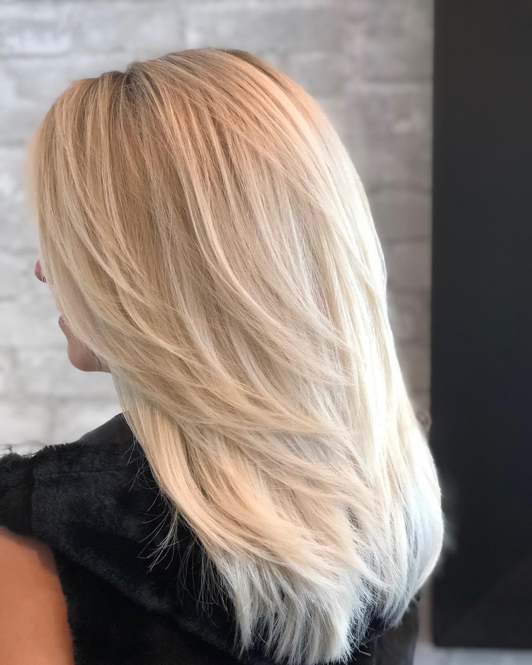 25 Fall Haircuts 2026 You Need To See Now 15 Face-Framing Layers For Golden Blonde Balayage