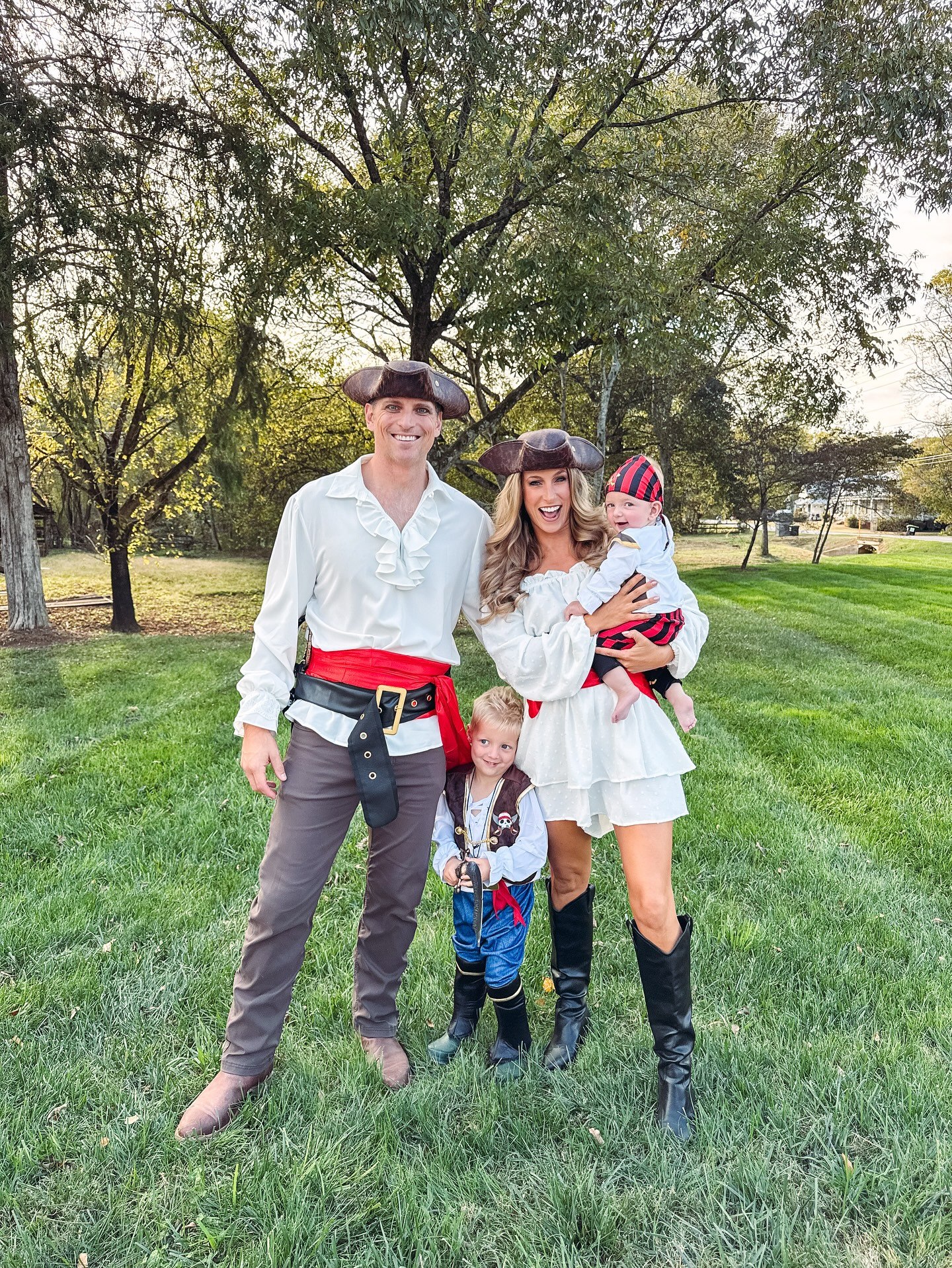 Family Pirate Adventure Crew Costumes