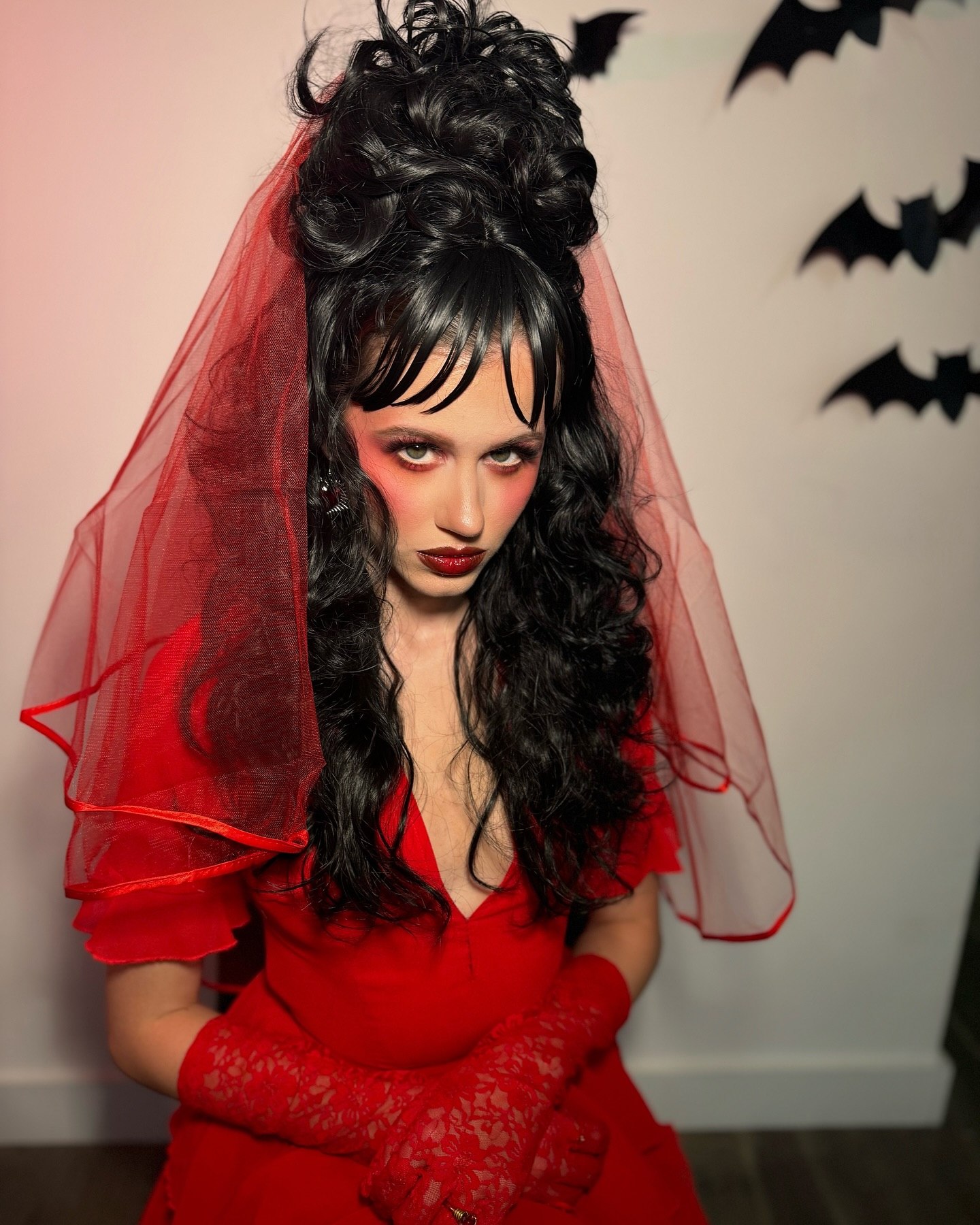 25 Spooktacular Halloween Hairstyles You Need to Try in 2026 7 Gothic Bride Voluminous Curls With Veil