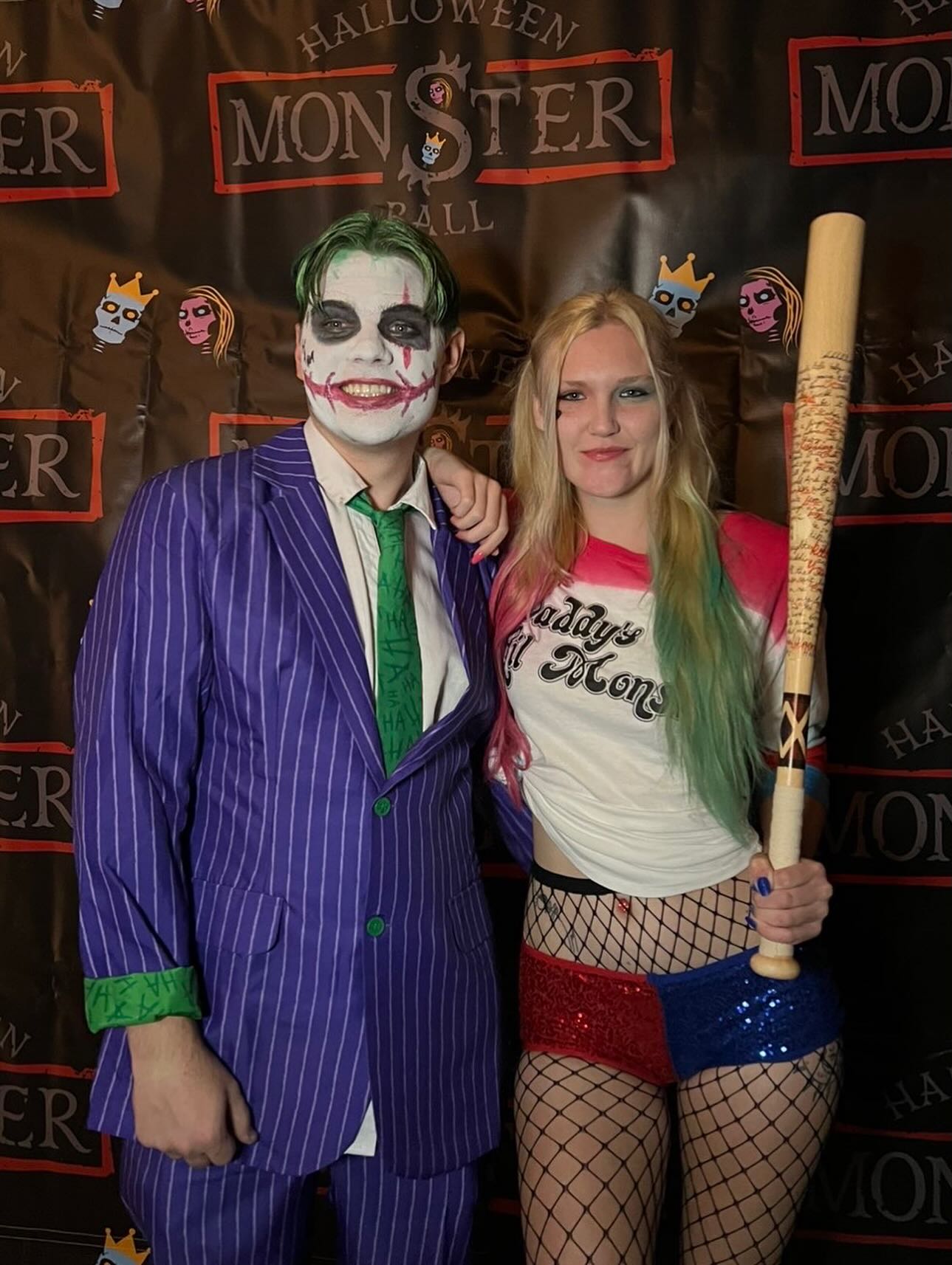 25 Spooktacular Halloween Hairstyles You Need to Try in 2026 26 Harley Quinn Inspired Halloween Costume Look