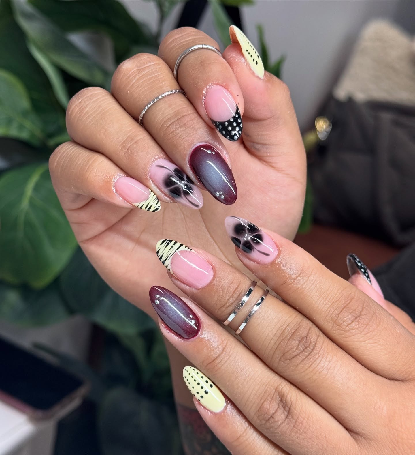 27 September Nails 2026 Trends You Must See 19 Mixed Media Abstract French Tip Almond Nails