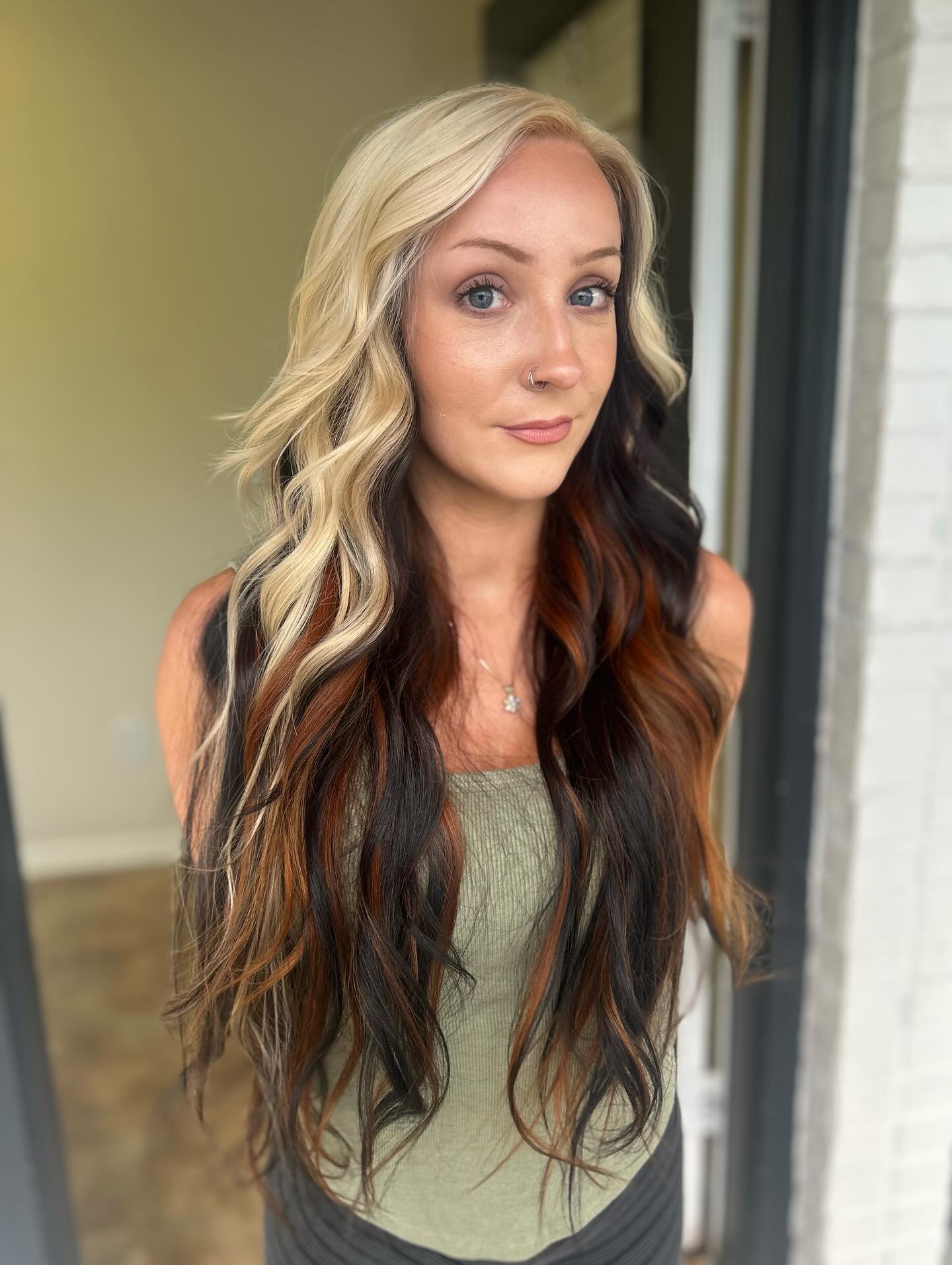 29 Calico Hair Color Styles You Need to See for 2026 7 Monochromatic Calico Hair With Beach Waves