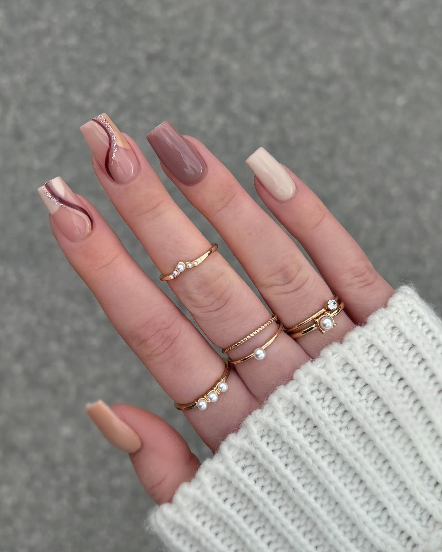 27 Chic Neutral Fall Nail Ideas You Need for 2026 12 Neutral Swirls and Sparkles Long Square Nails