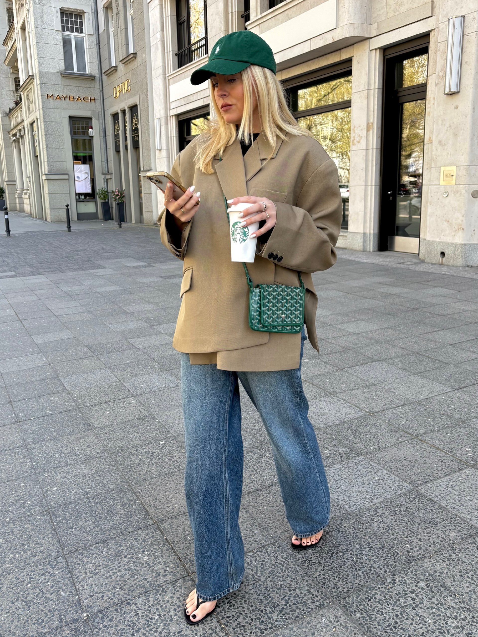 26 Blazer Outfit Ideas You Need for 2026 16 Oversized Blazer With Baggy Jeans Casual Chic Look