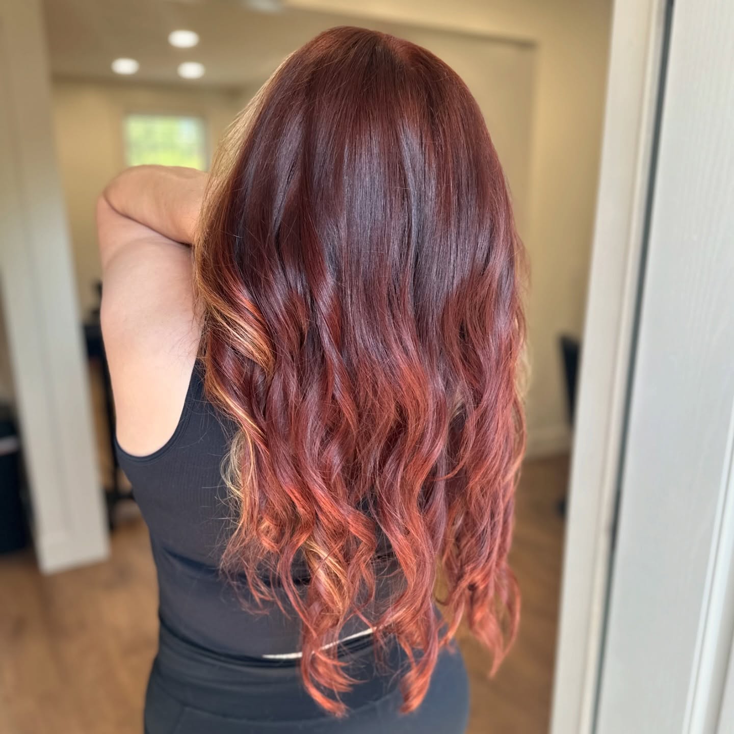 27 Stunning Fall Hair Colors for Brunettes 2026 13 Rich Auburn Balayage With Warm Copper Ends