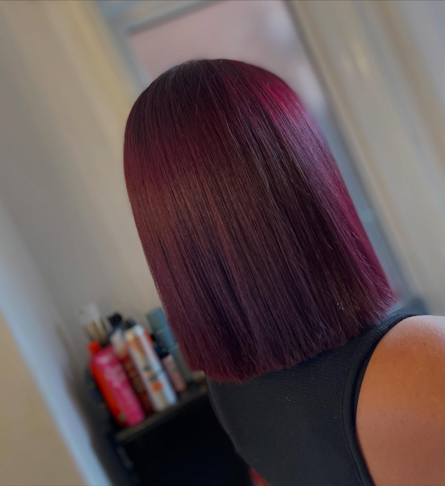 25 Cherry Cola Hair Colors Taking Over 2026 25 Rich Cherry Cola Bob With Subtle Magenta Highlights