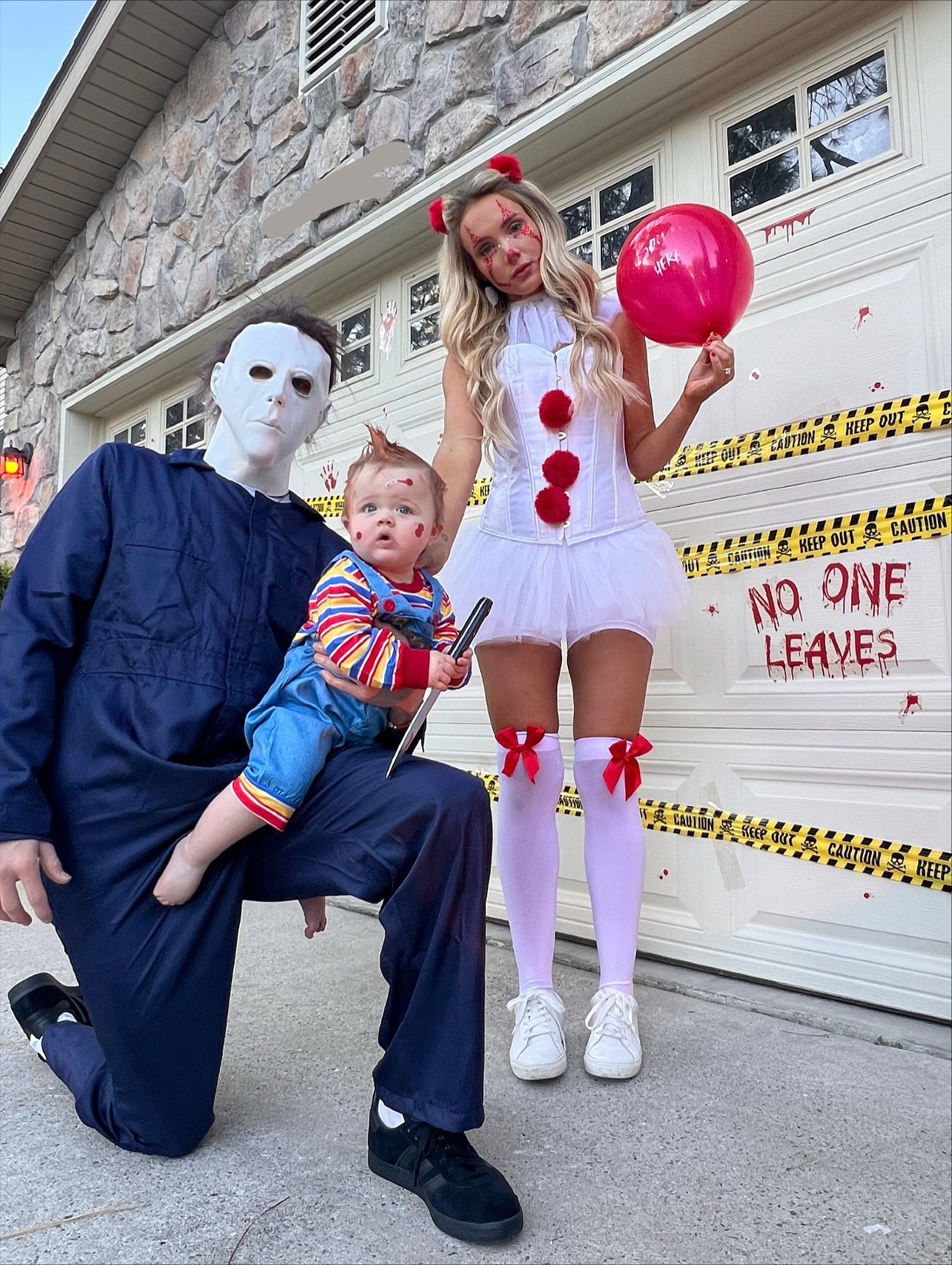 25 Hilarious Halloween Costumes for 2026 You Can’t Miss 15 Scary Family Halloween Costume Trio