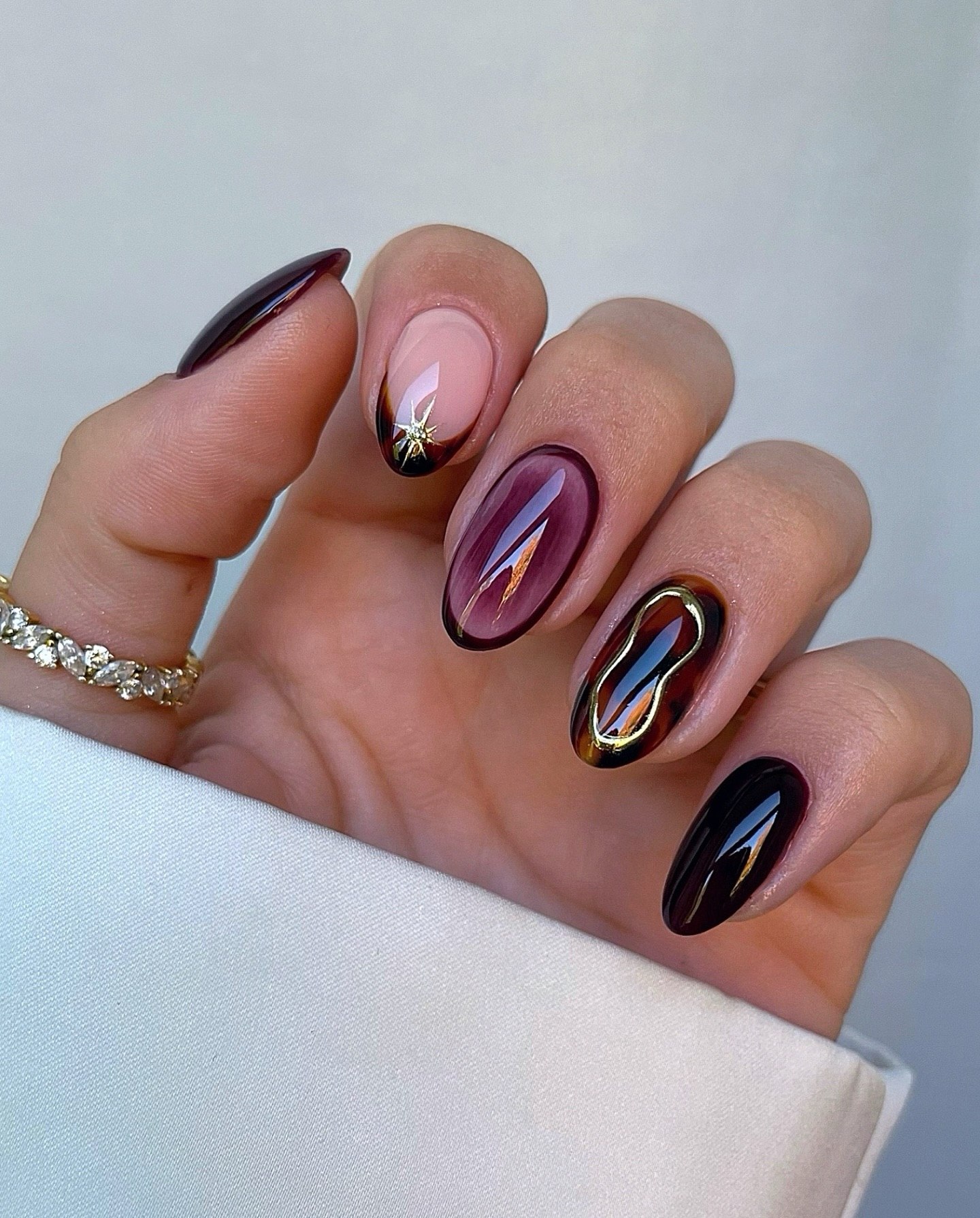 Tortoiseshell Ombre French With Gold Accent