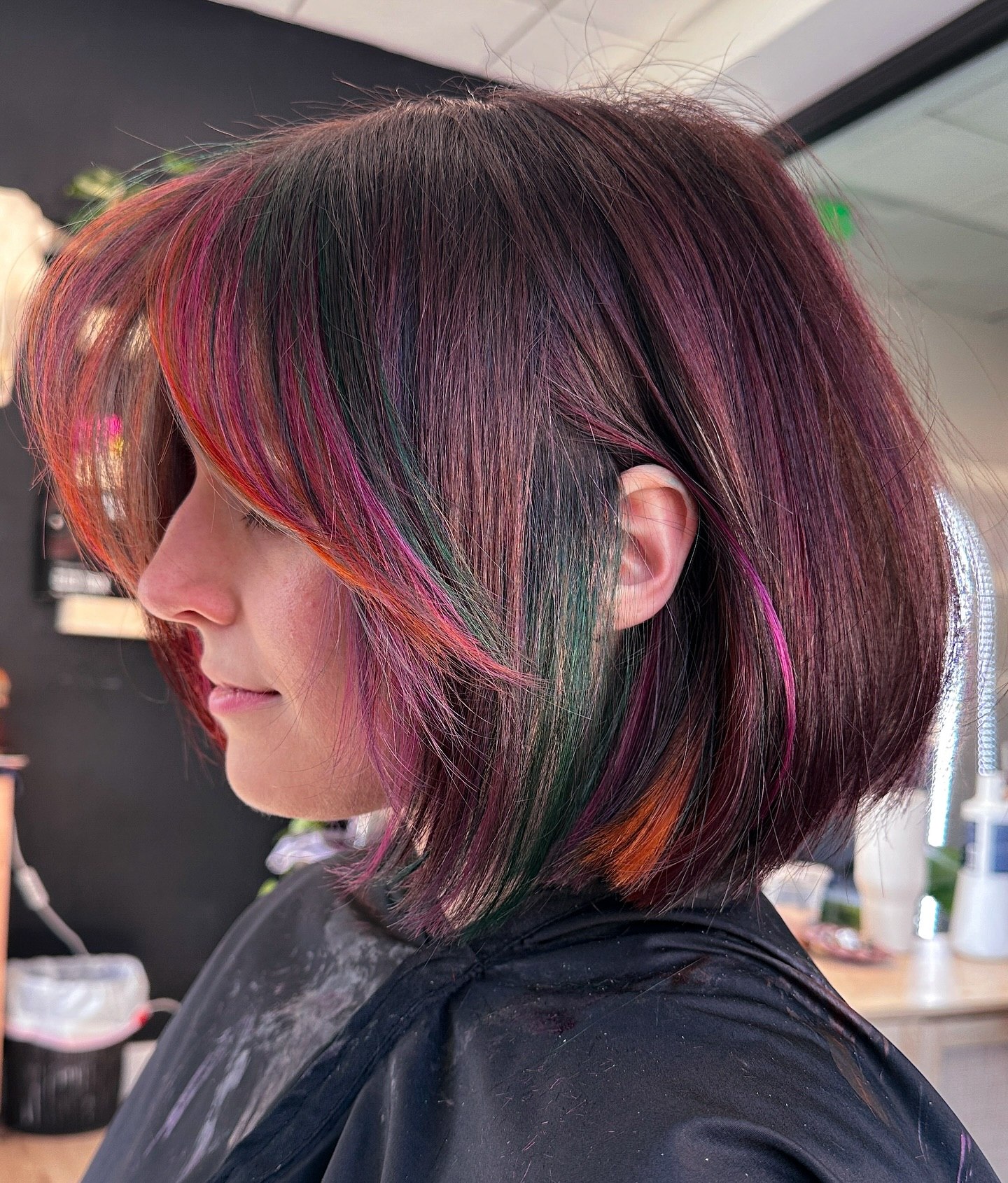 27 Fall Hair Colors 2026 You Need To See Now 6 Vibrant Cherry Bombshell Bob With Rainbow Streaks