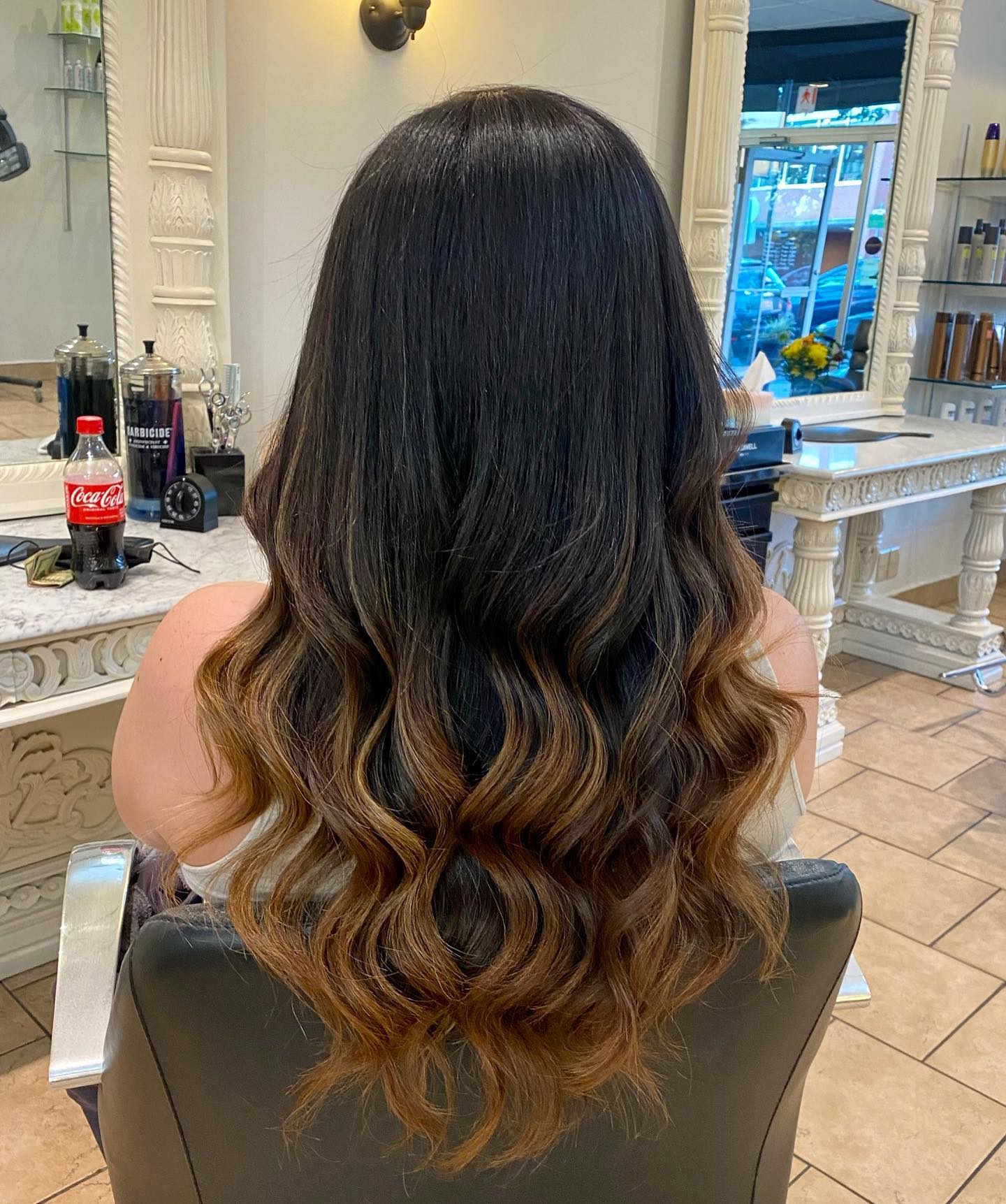 25 Fall Haircuts 2026 You Need To See Now 26 Warm Honey Bronde Ombre Waves For Fall