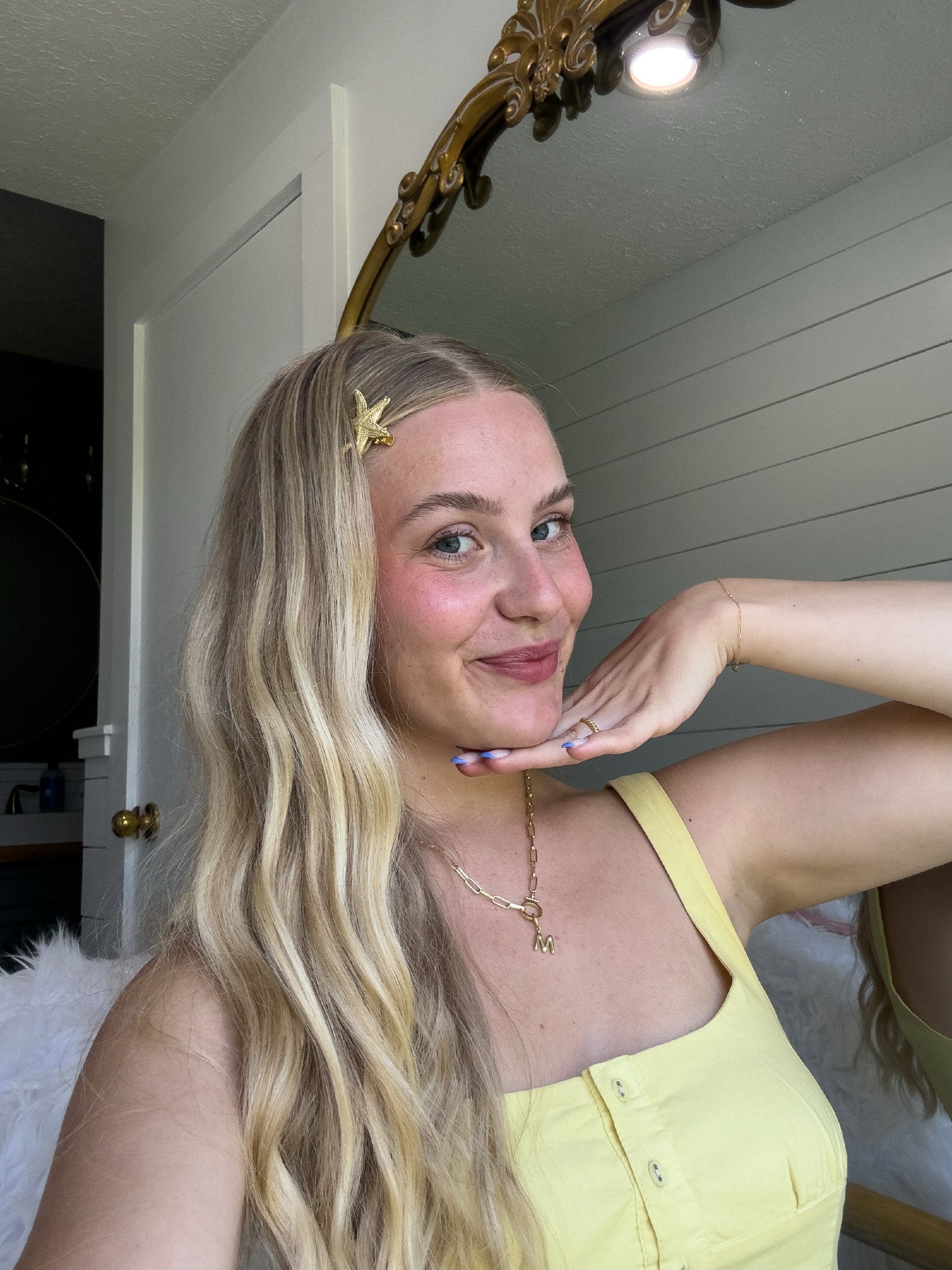 Beachy Blonde Waves With Gold Starfish Accessory
