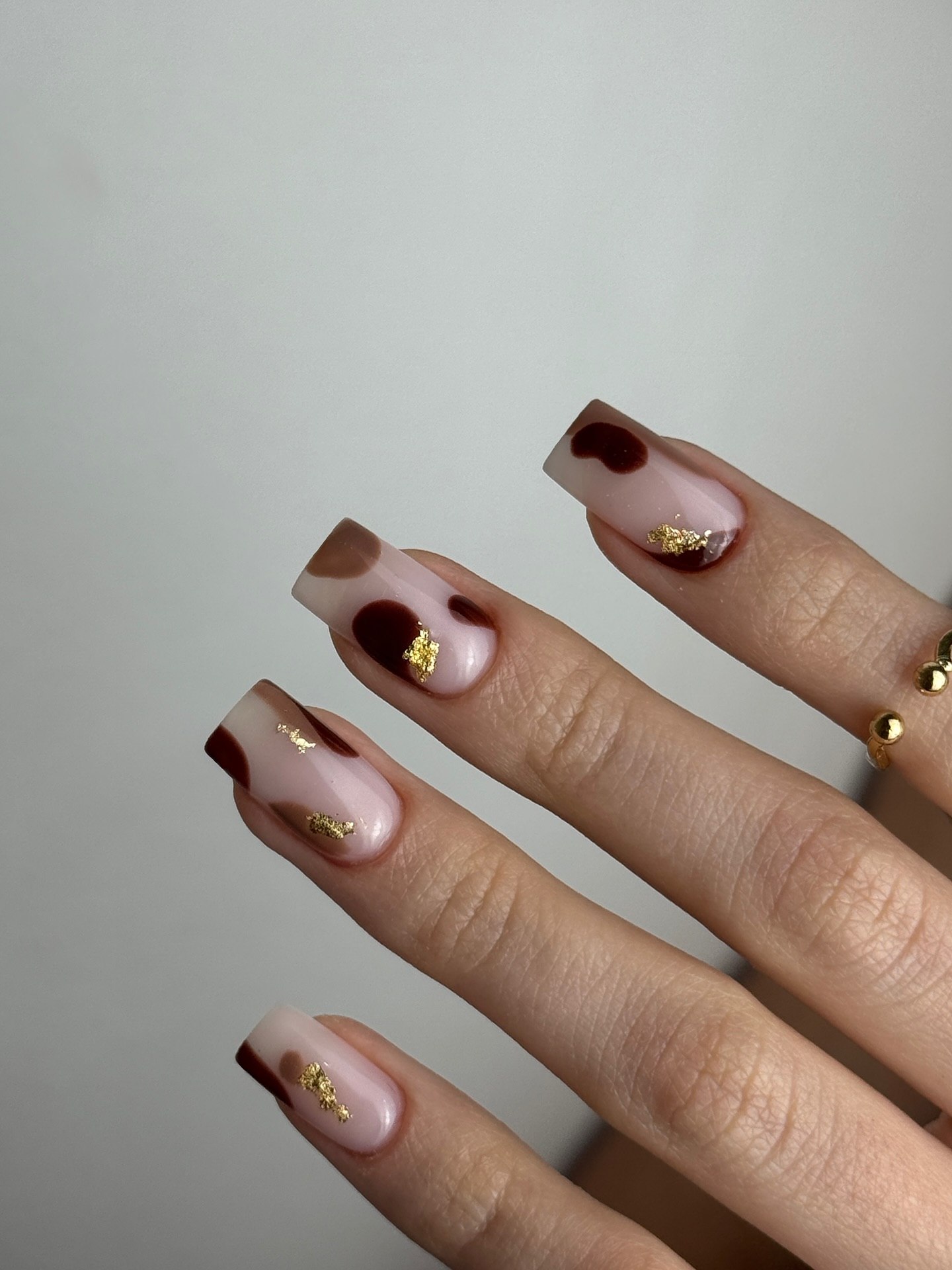 Brown Swirl French Tips With Gold Flakes