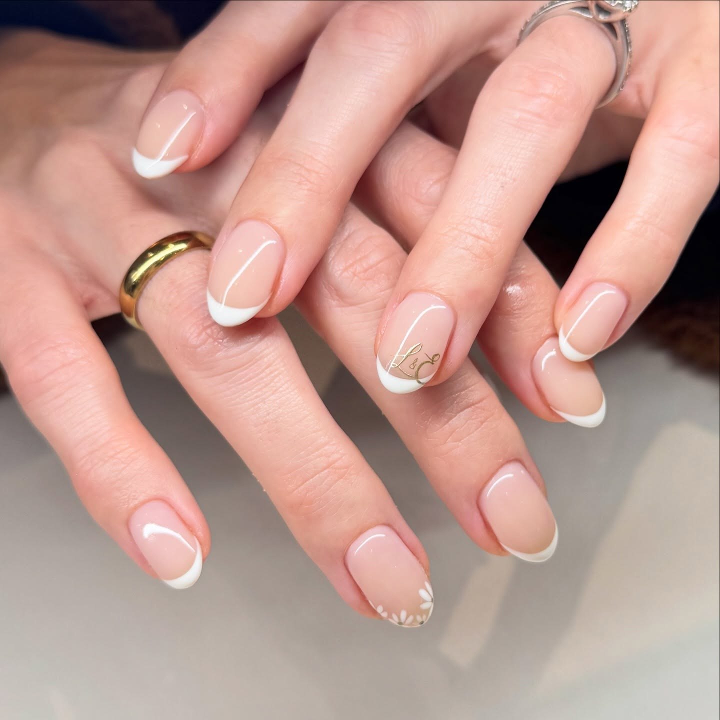 Classic French with Gold Monogram and Daisy Accent