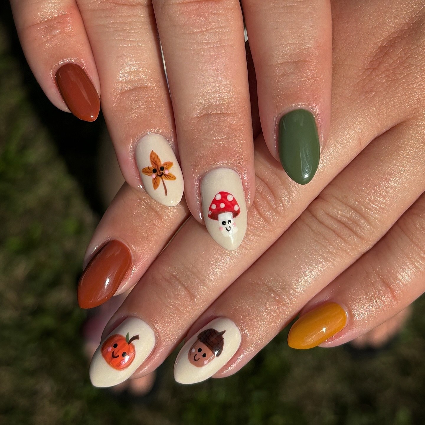 Cute Fall Character Almond Nails