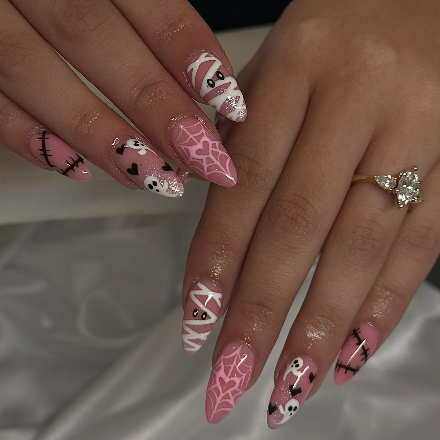Cute Pink Halloween Ghost Spiderweb Mummy Nails