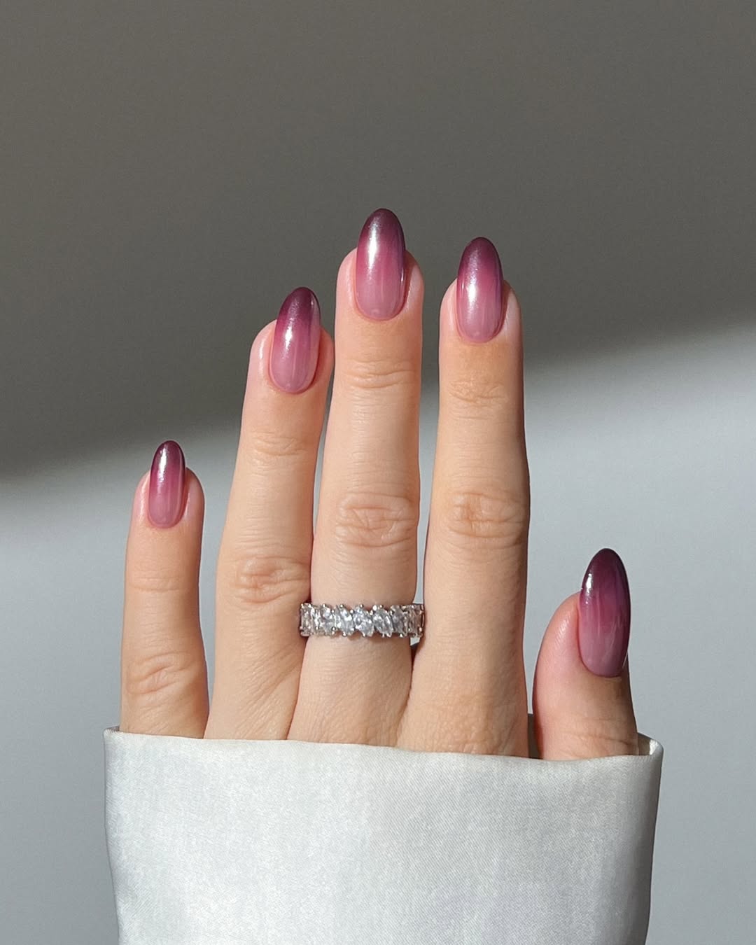 Deep Berry To Pink Jelly Ombre Oval Nails