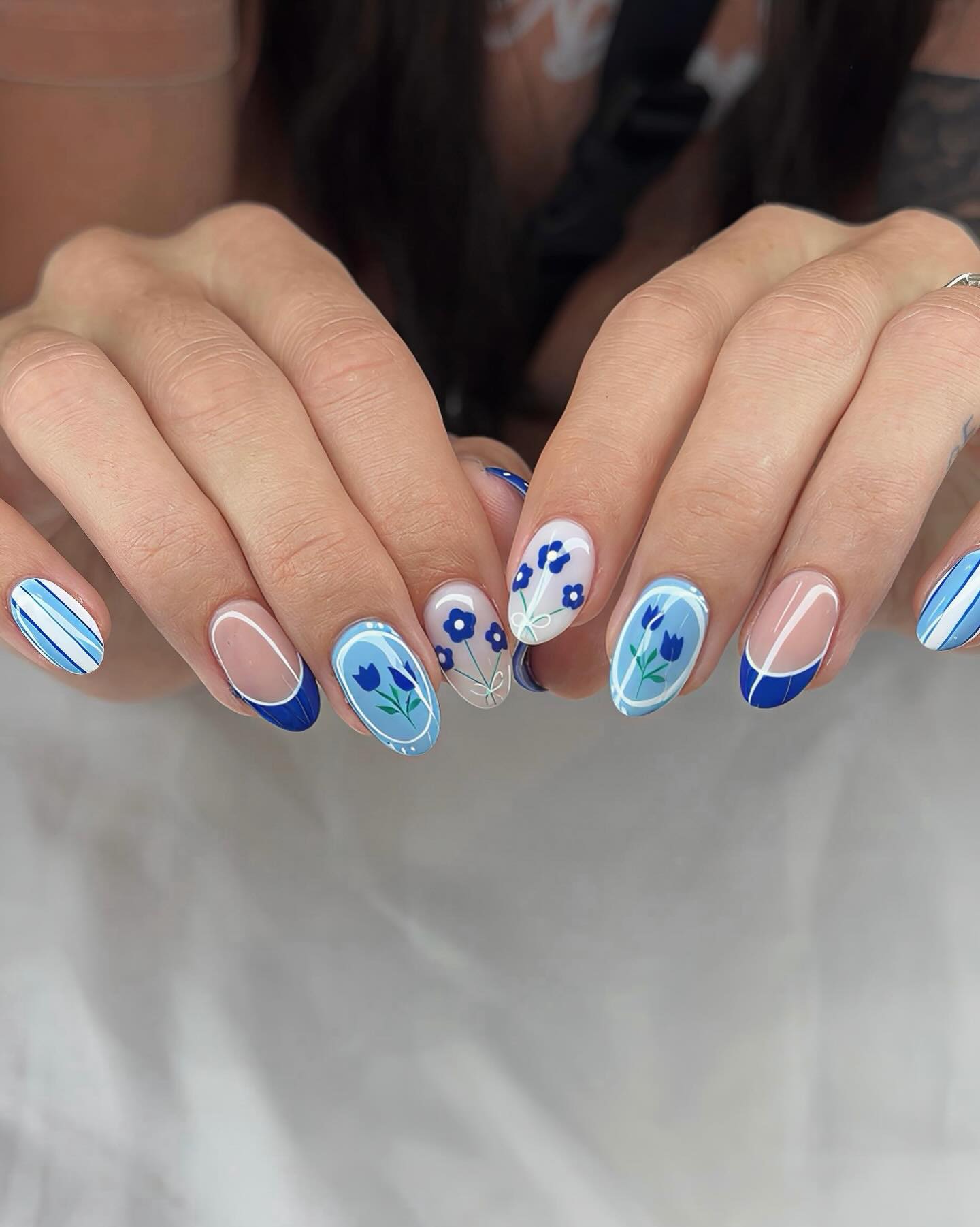 Floral Garden Blue And White Oval Nails