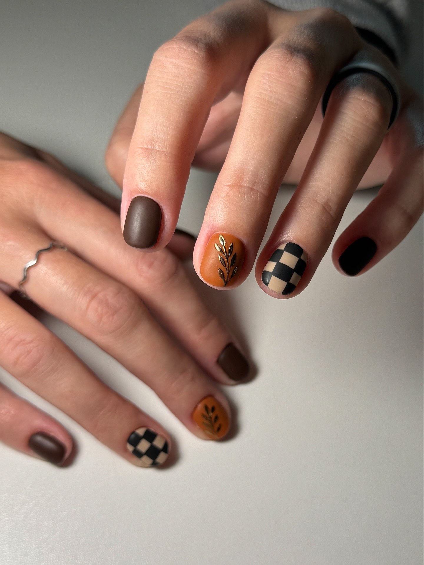 Matte Fall Abstract Nail Art with Checkerboard & Leaf