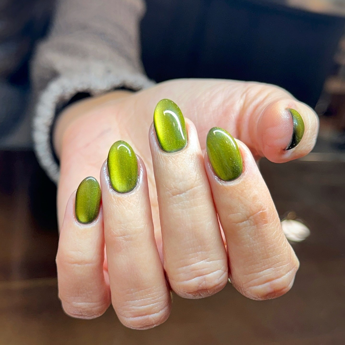 Moss Green Cat Eye Oval Nails