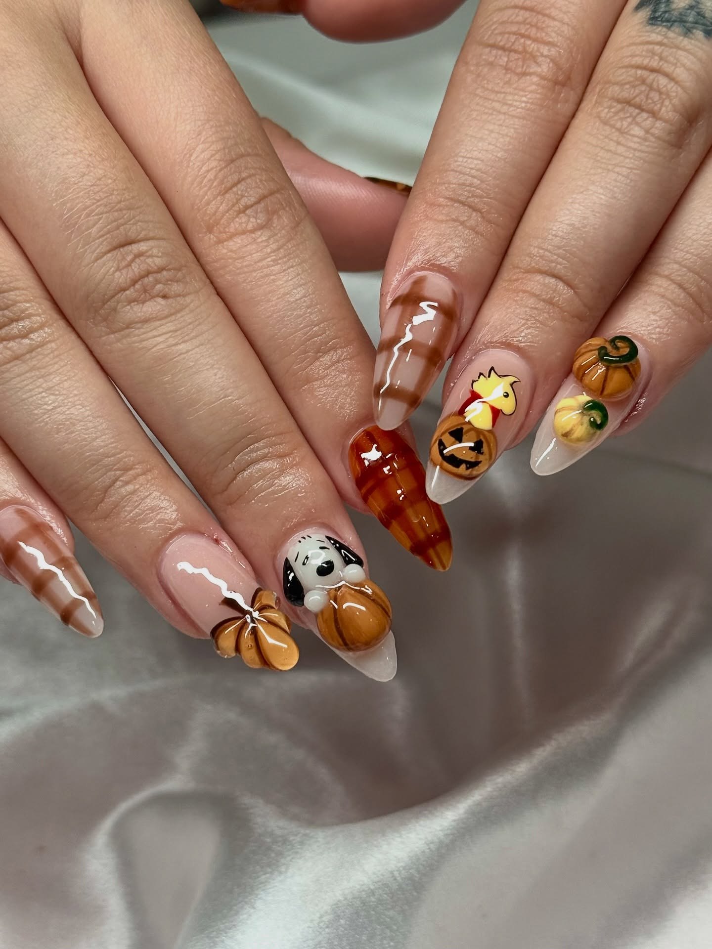 Peanuts Thanksgiving Character 3D Nail Art