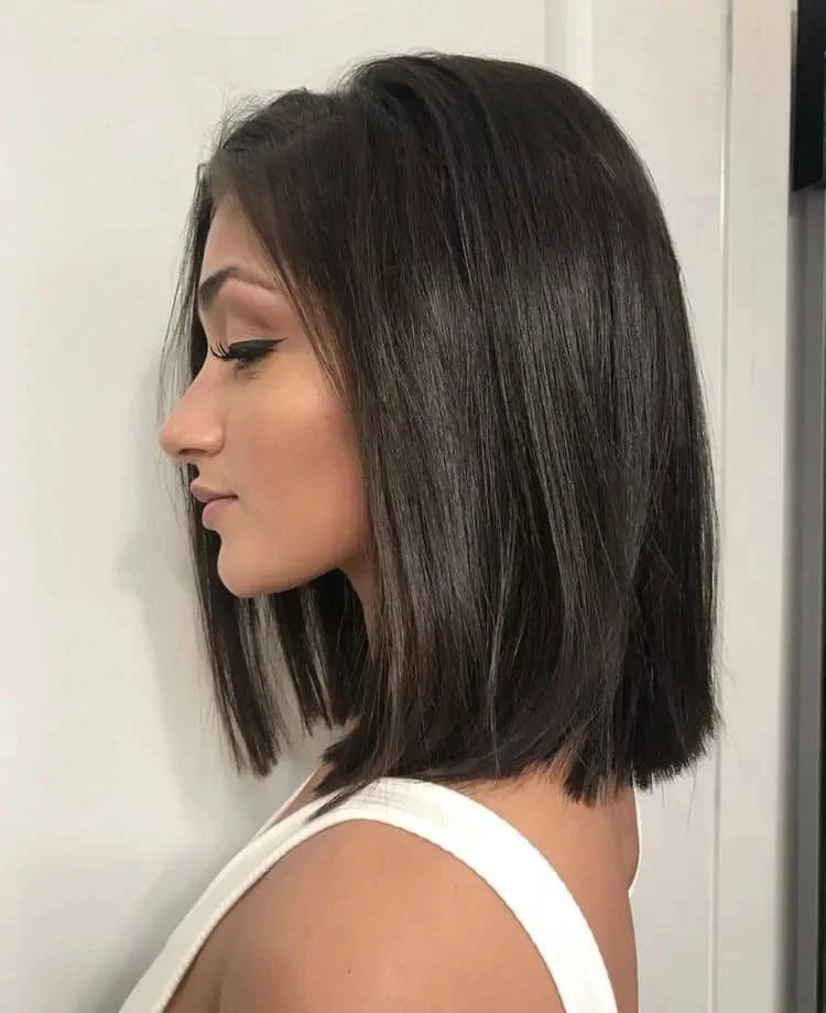 Sleek Blunt Bob With Subtle Face Framing