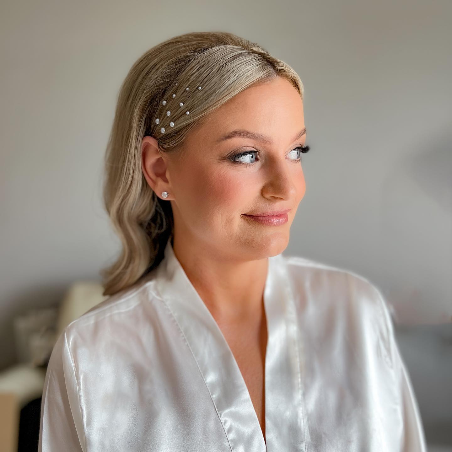 Blonde Hollywood Waves With Pearl Accents