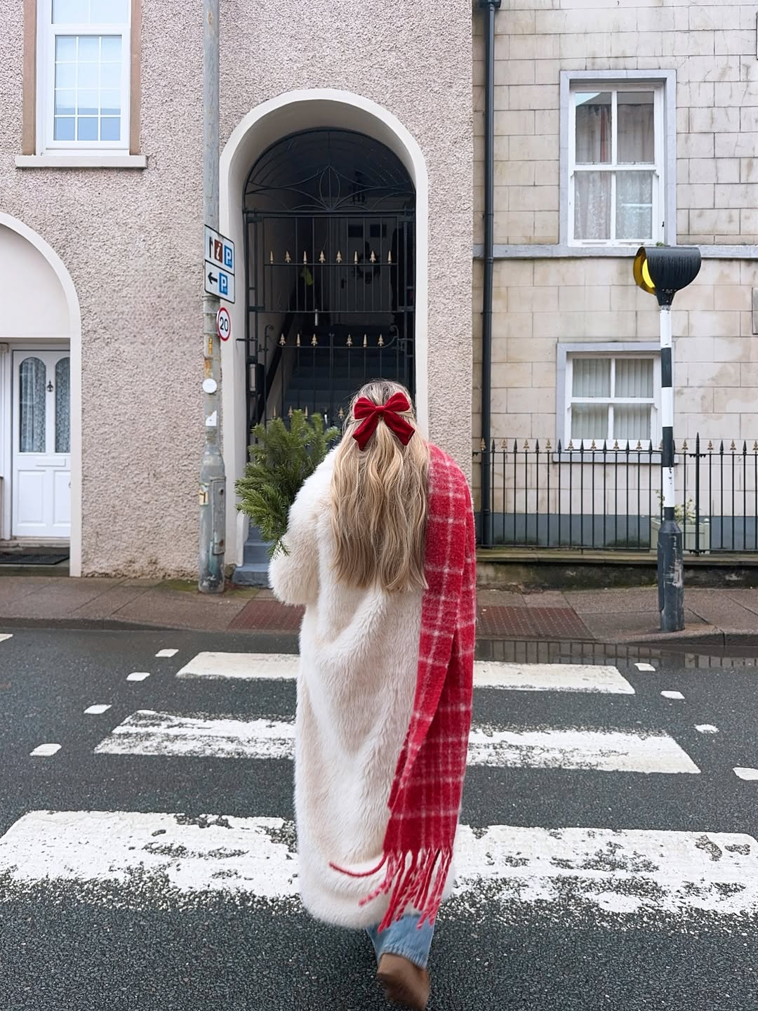 Cozy Cream Faux Fur Coat With Red Plaid Scarf