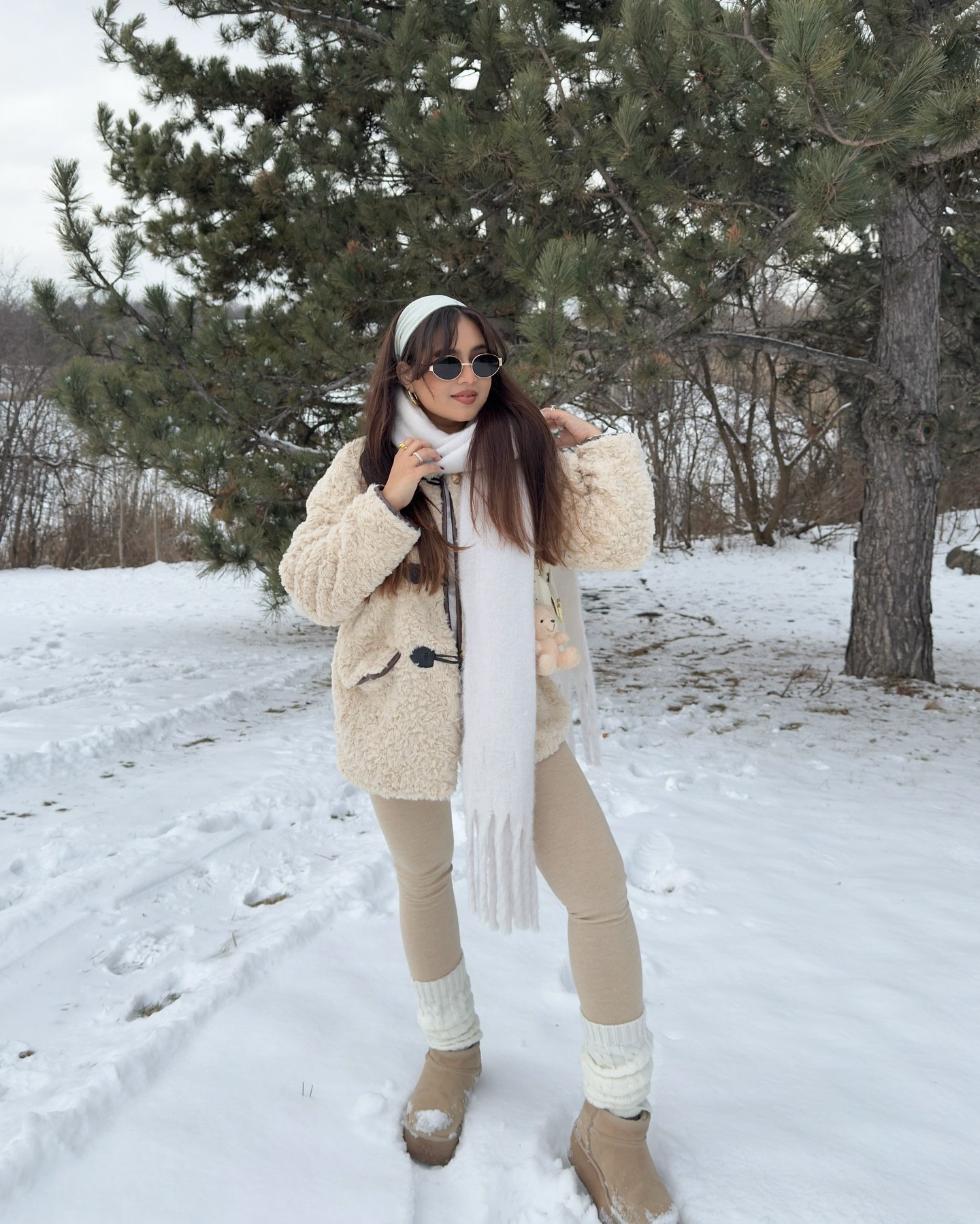 Cozy Teddy Coat With Cream Scarf and Beige Leggings