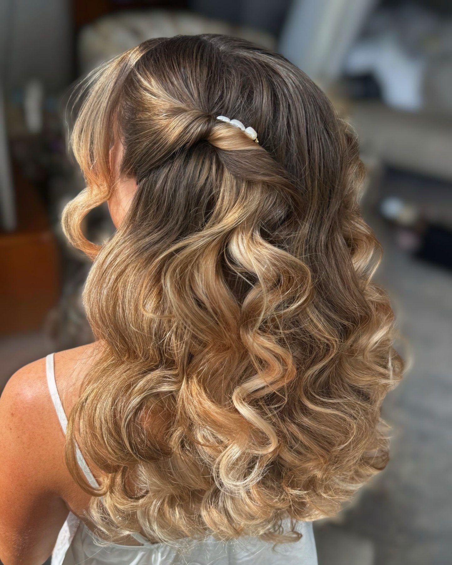 Elegant Twisted Half-Up Deep Waves