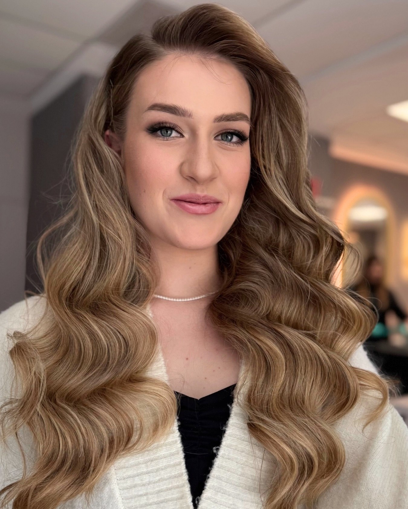 Glamorous Deep Barrel Waves With Honey Blonde Highlights