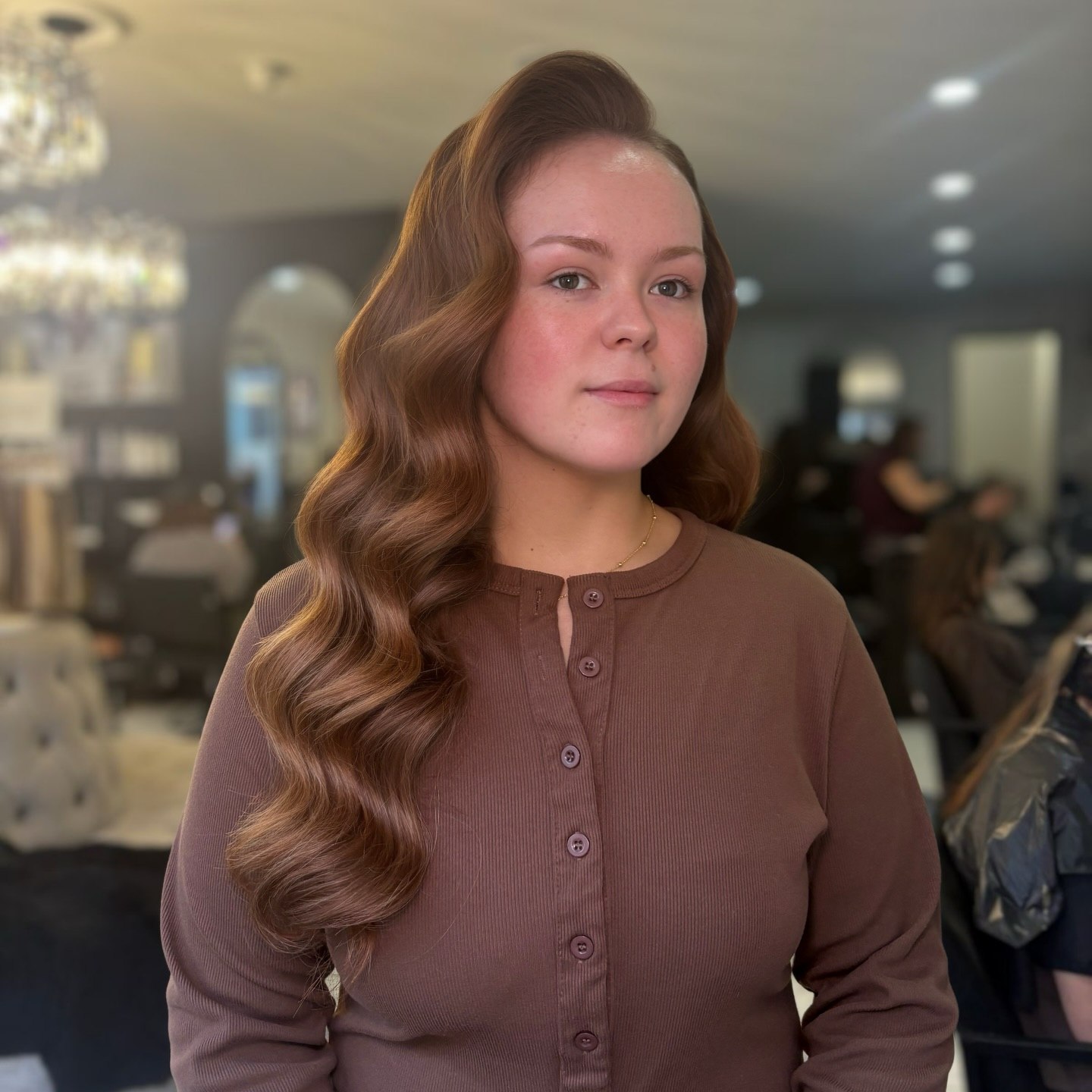 Glamorous Deep Side Part Hollywood Waves