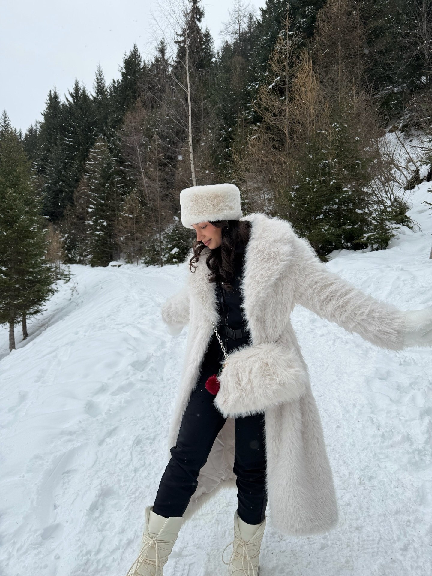 Luxurious White Faux Fur Coat With Matching Hat