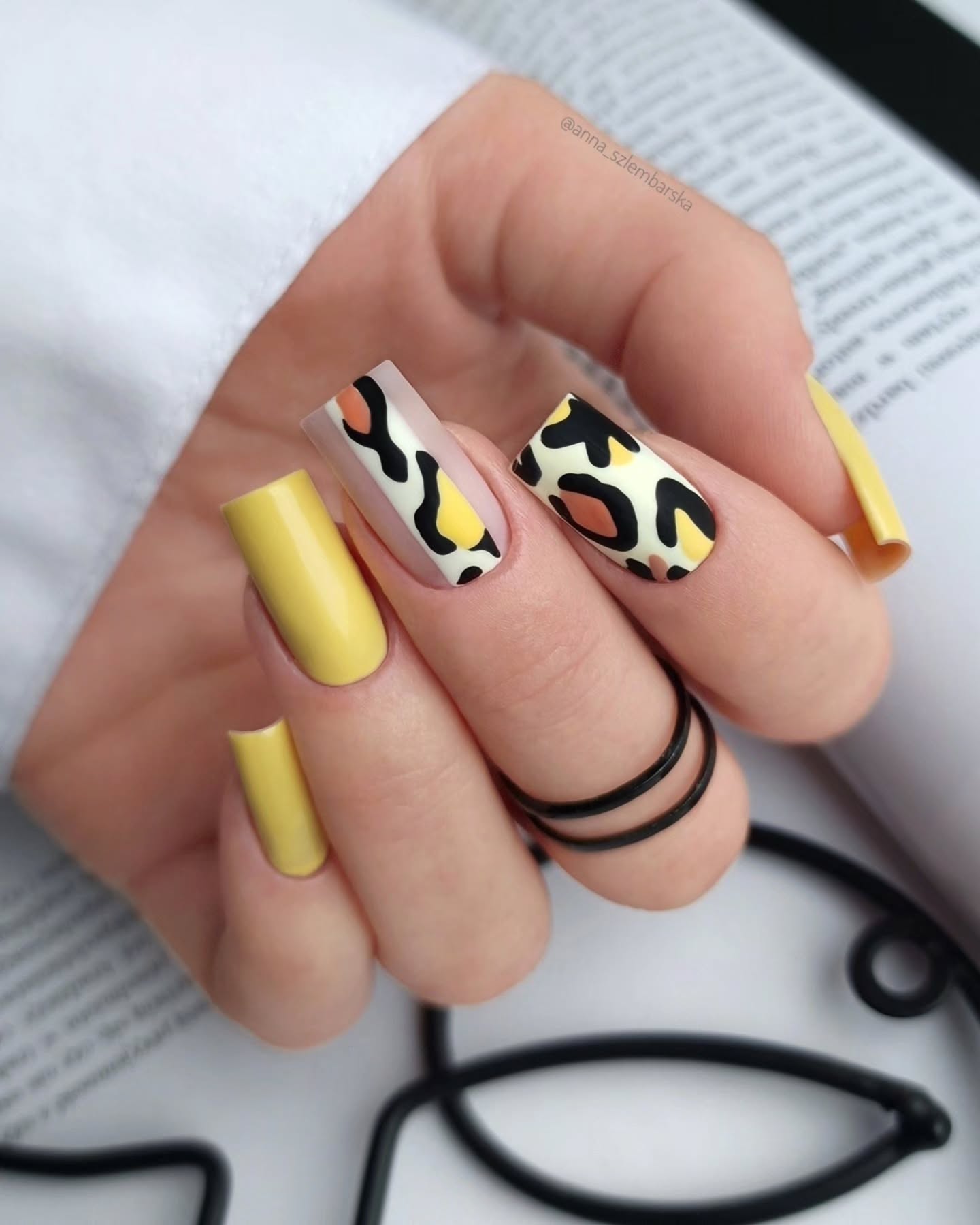 Matte Yellow Leopard Print Square Nails